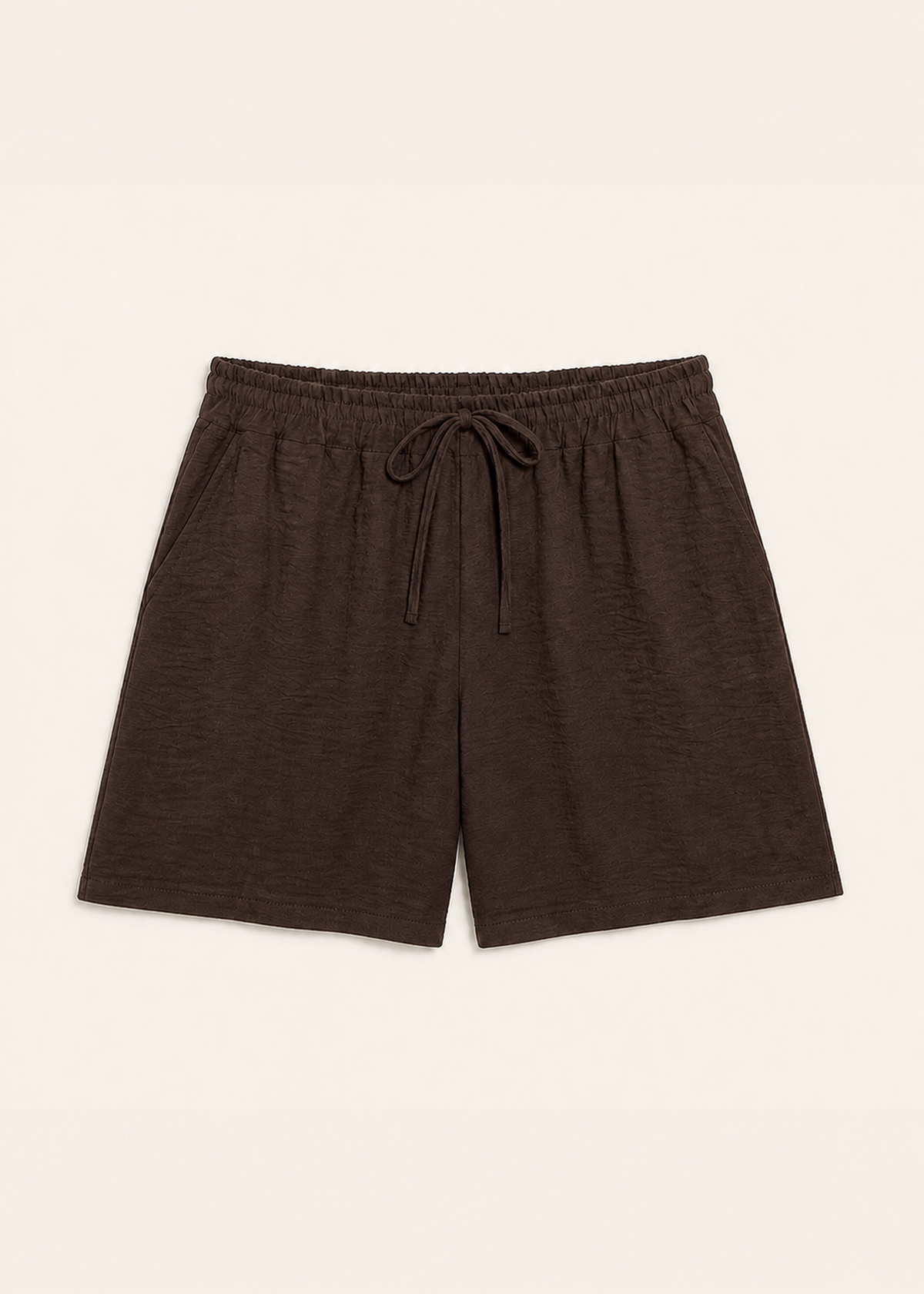 Flowing Bermuda shorts with pockets