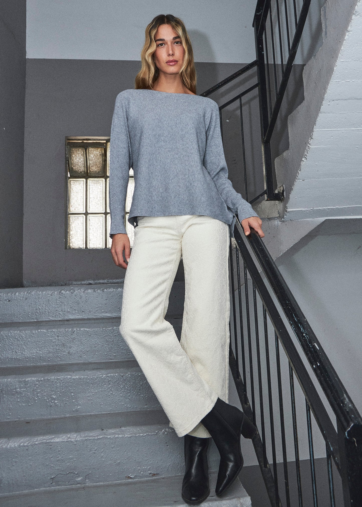 Loose fit seamless jersey