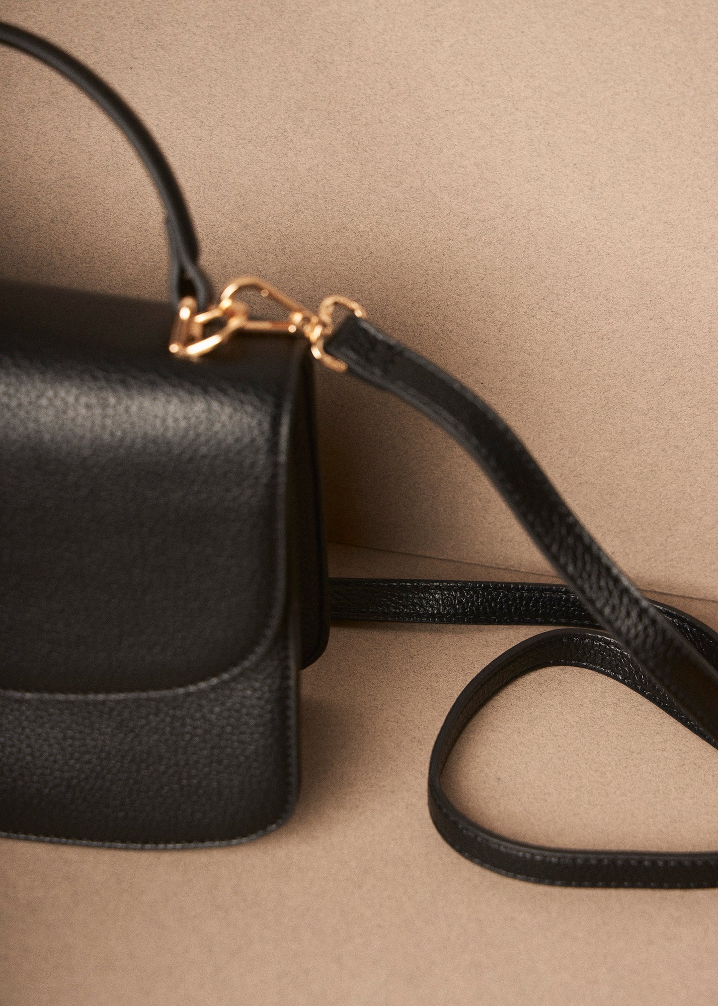 Oxford flap bag