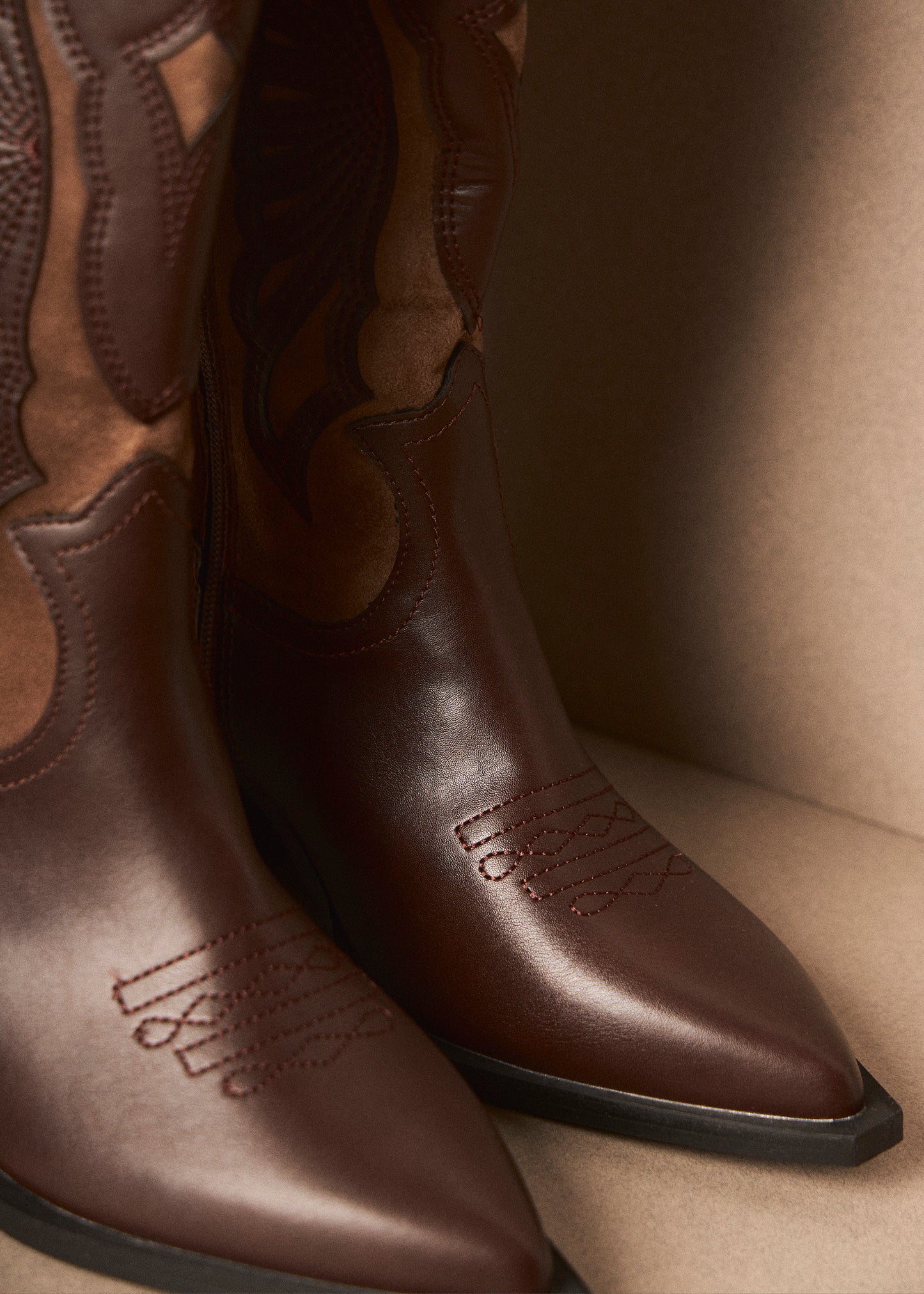 Contrast cowboy boot