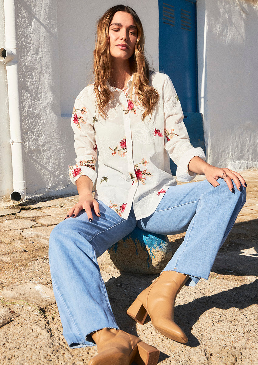 Floral embroidered shirt