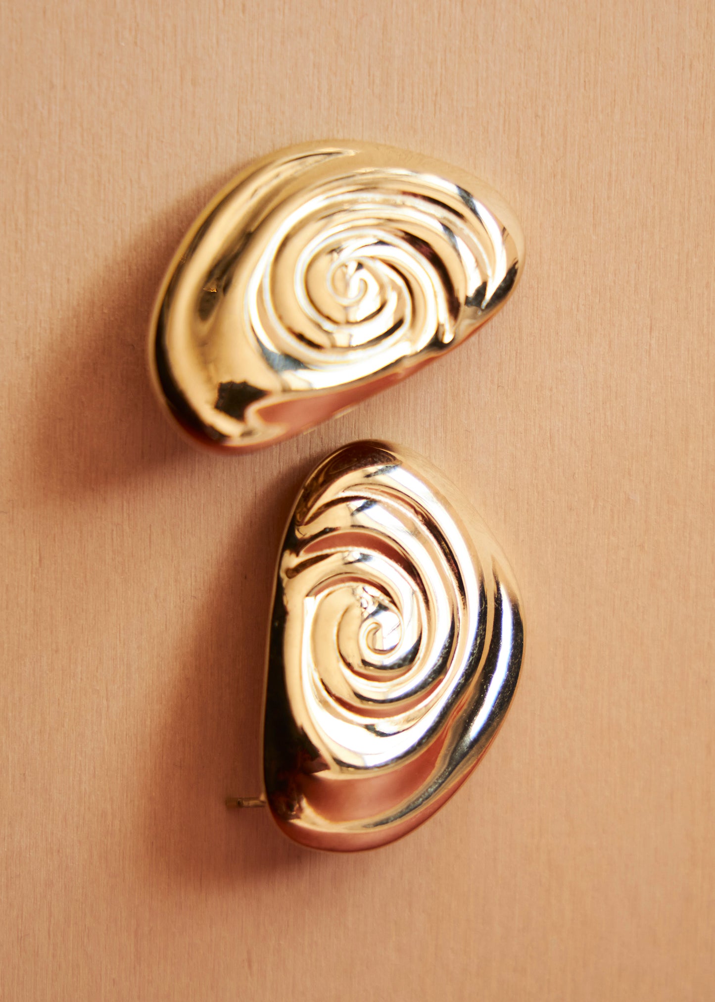 Pendientes caracola
