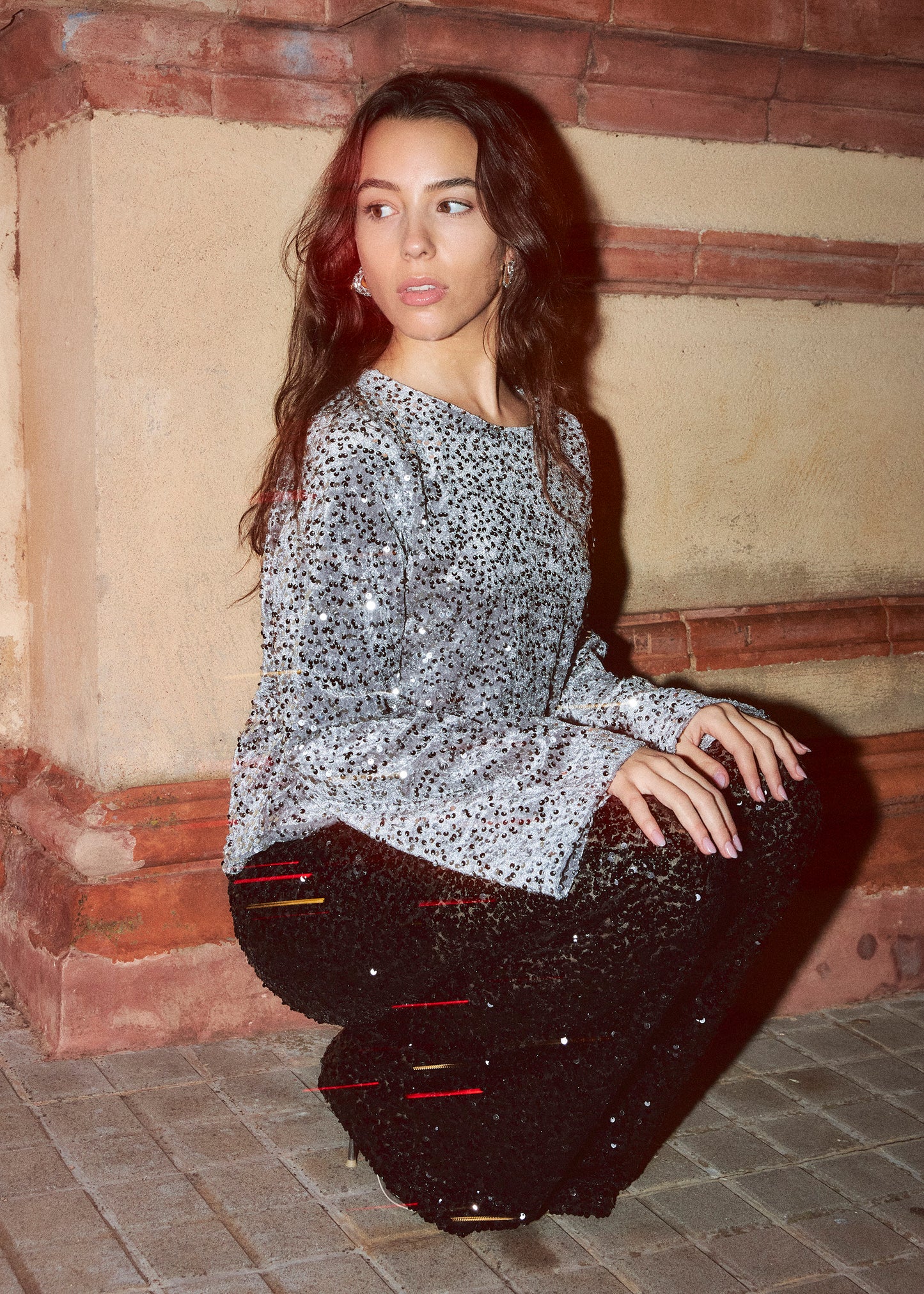 Velvet sequin bow t-shirt