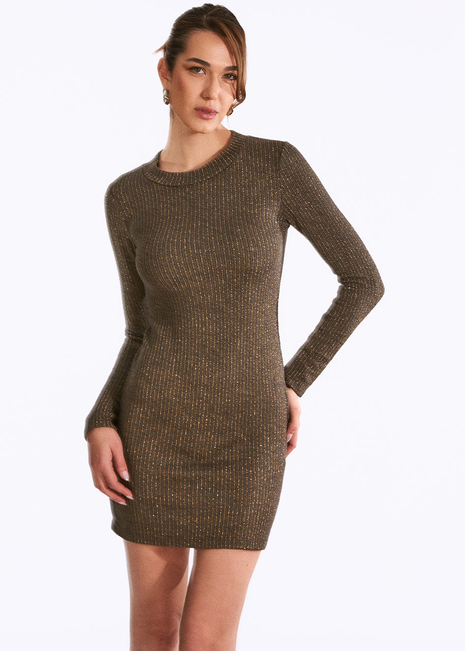Vestido brillos cuello redondo