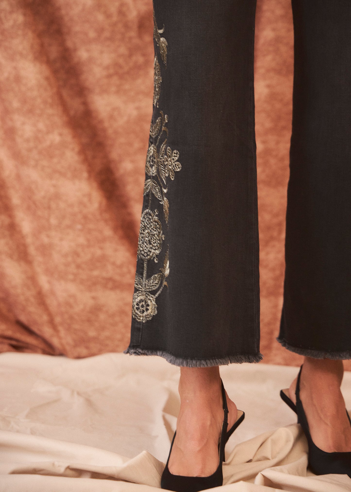 Embroidered wide leg jeans