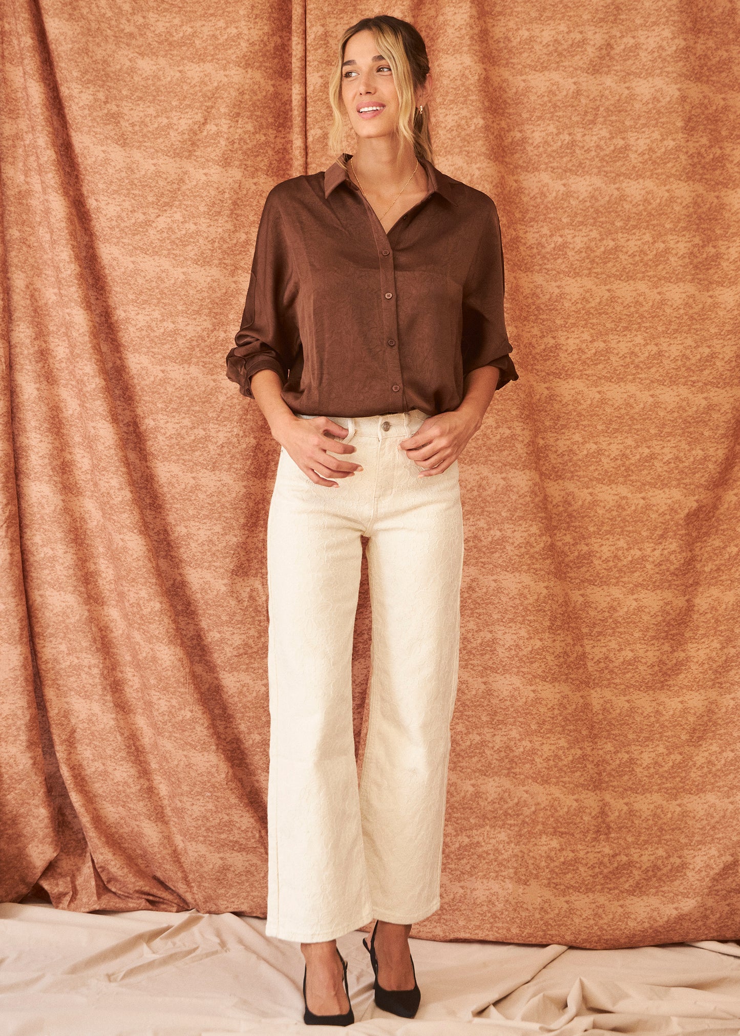 Short satin shirt