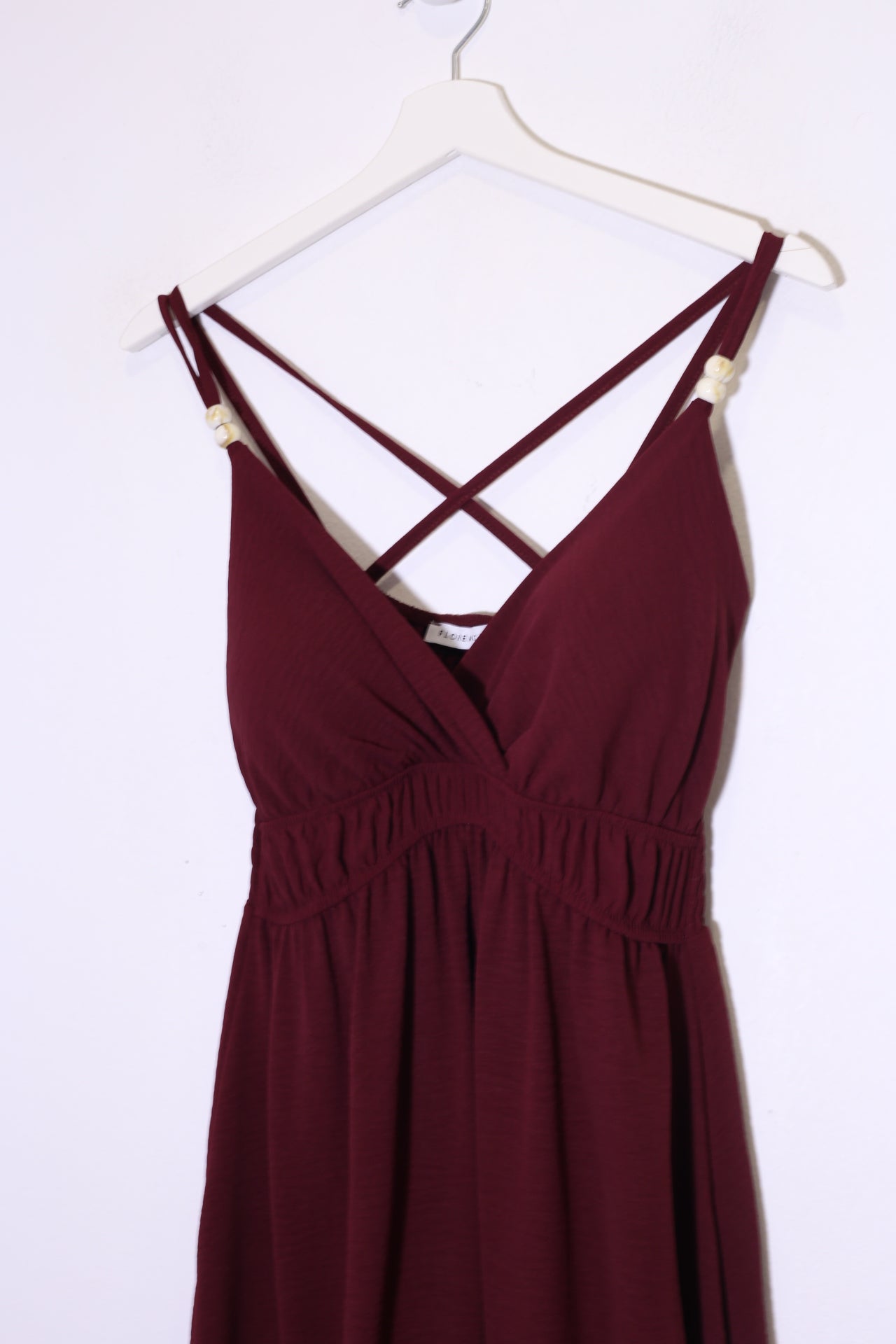 Vestido abalorios fluido corto