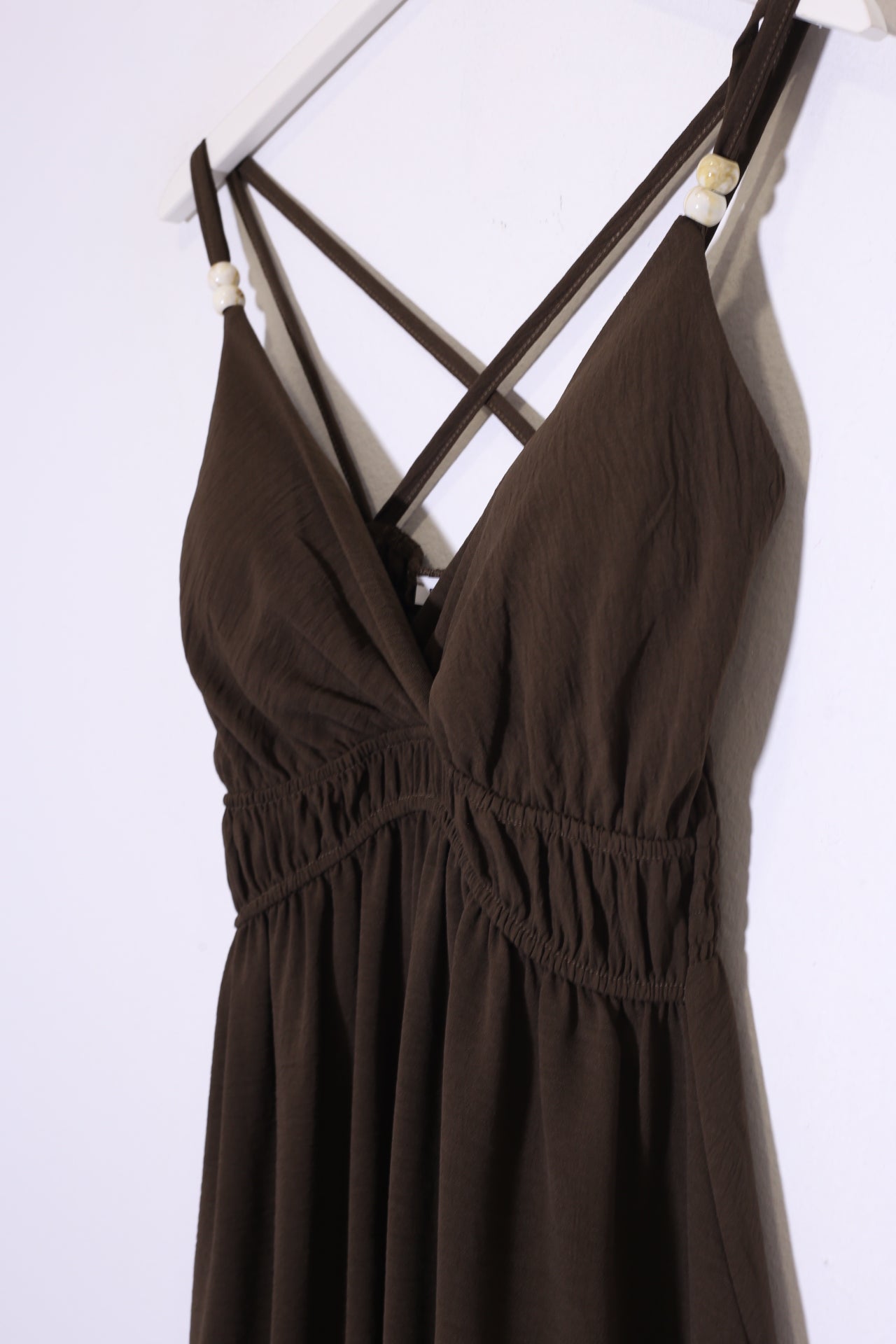 Vestido abalorios fluido corto