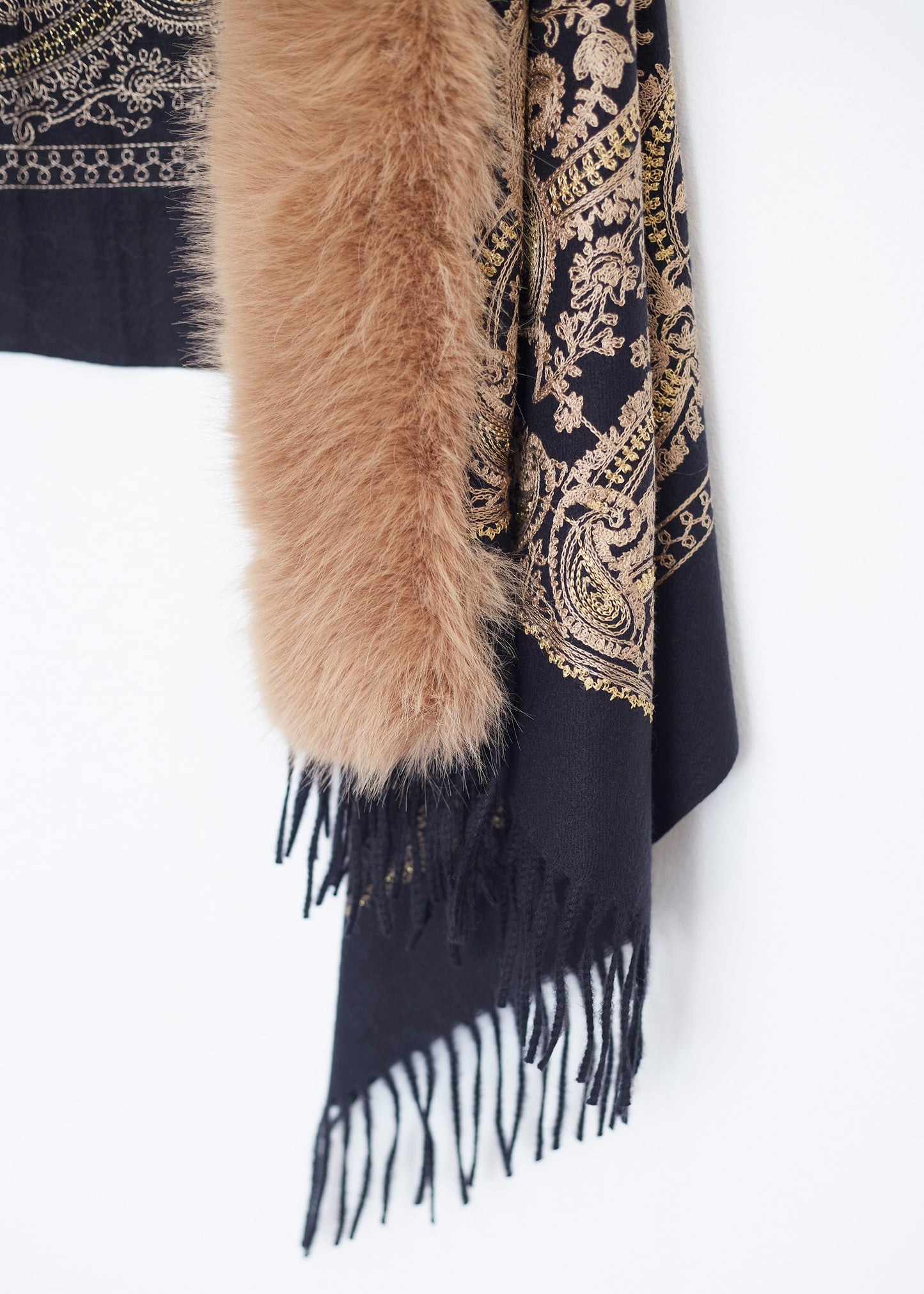 Embroidered shawl with fur effect