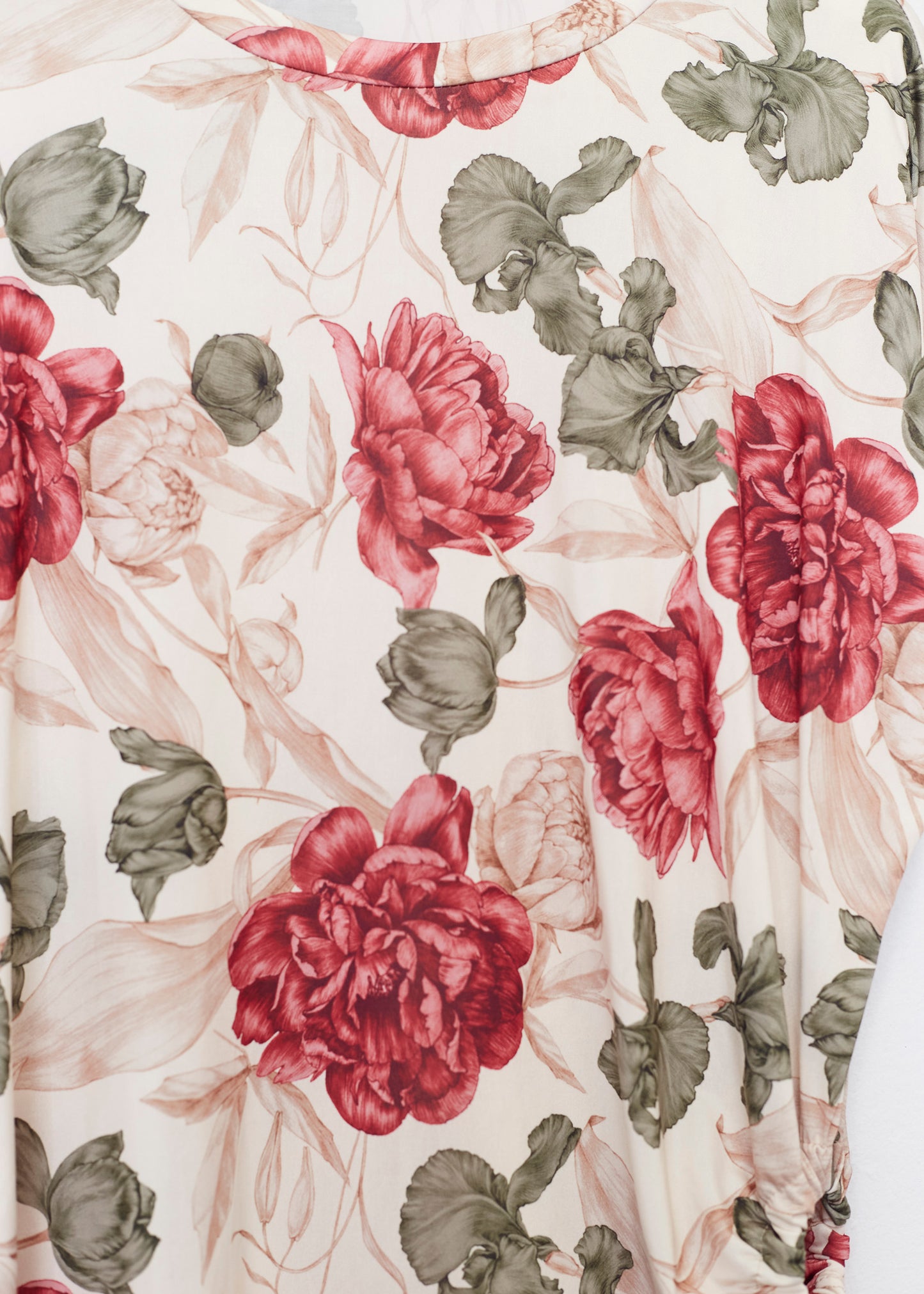 Floral ring T-shirt