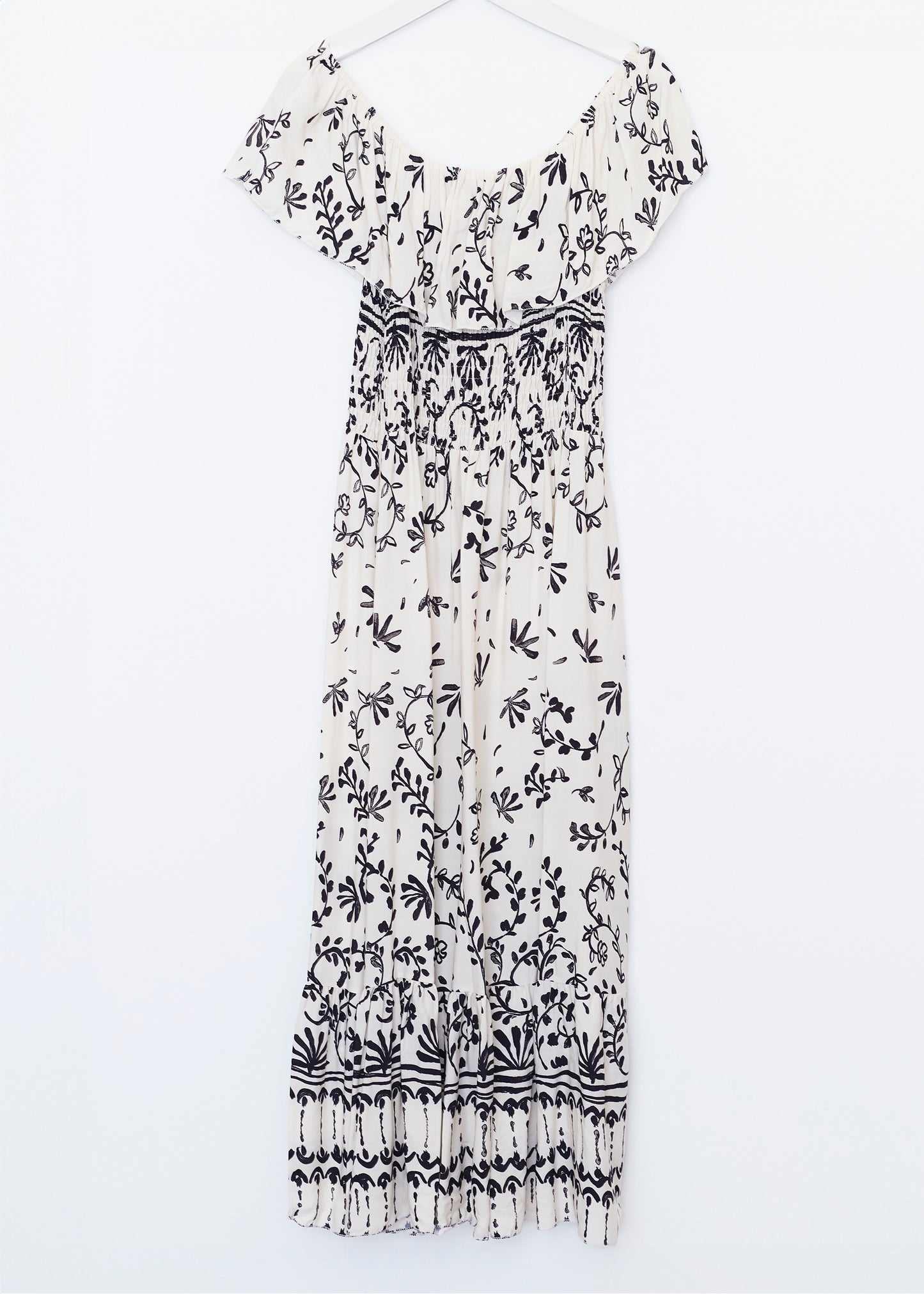 Vestido fruncido ramas