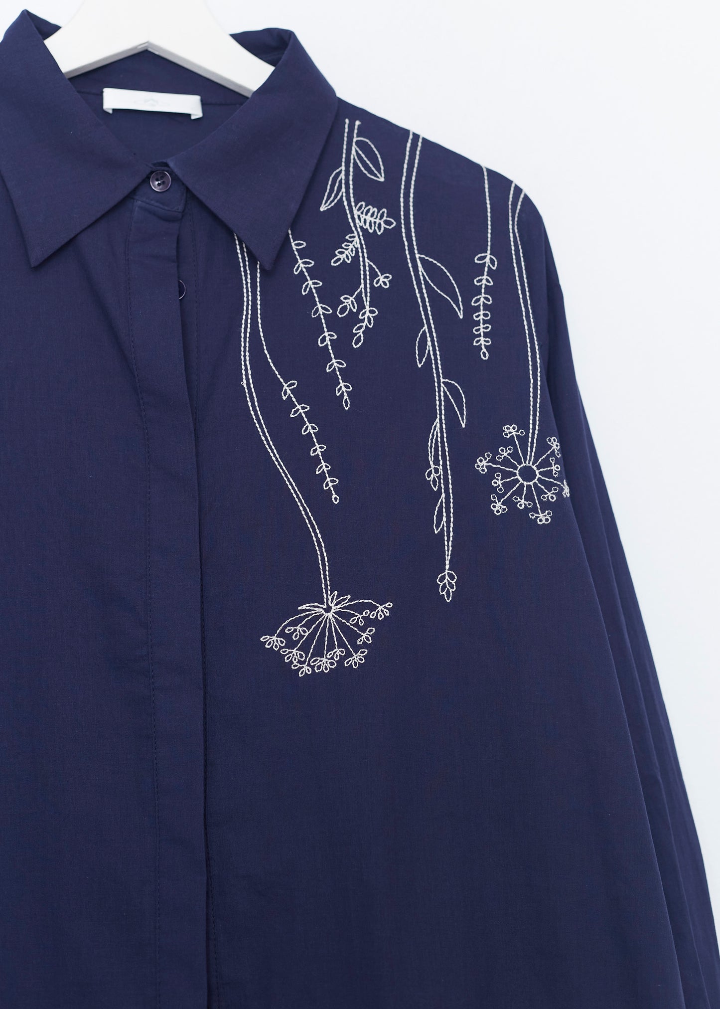Floral embroidered shirt