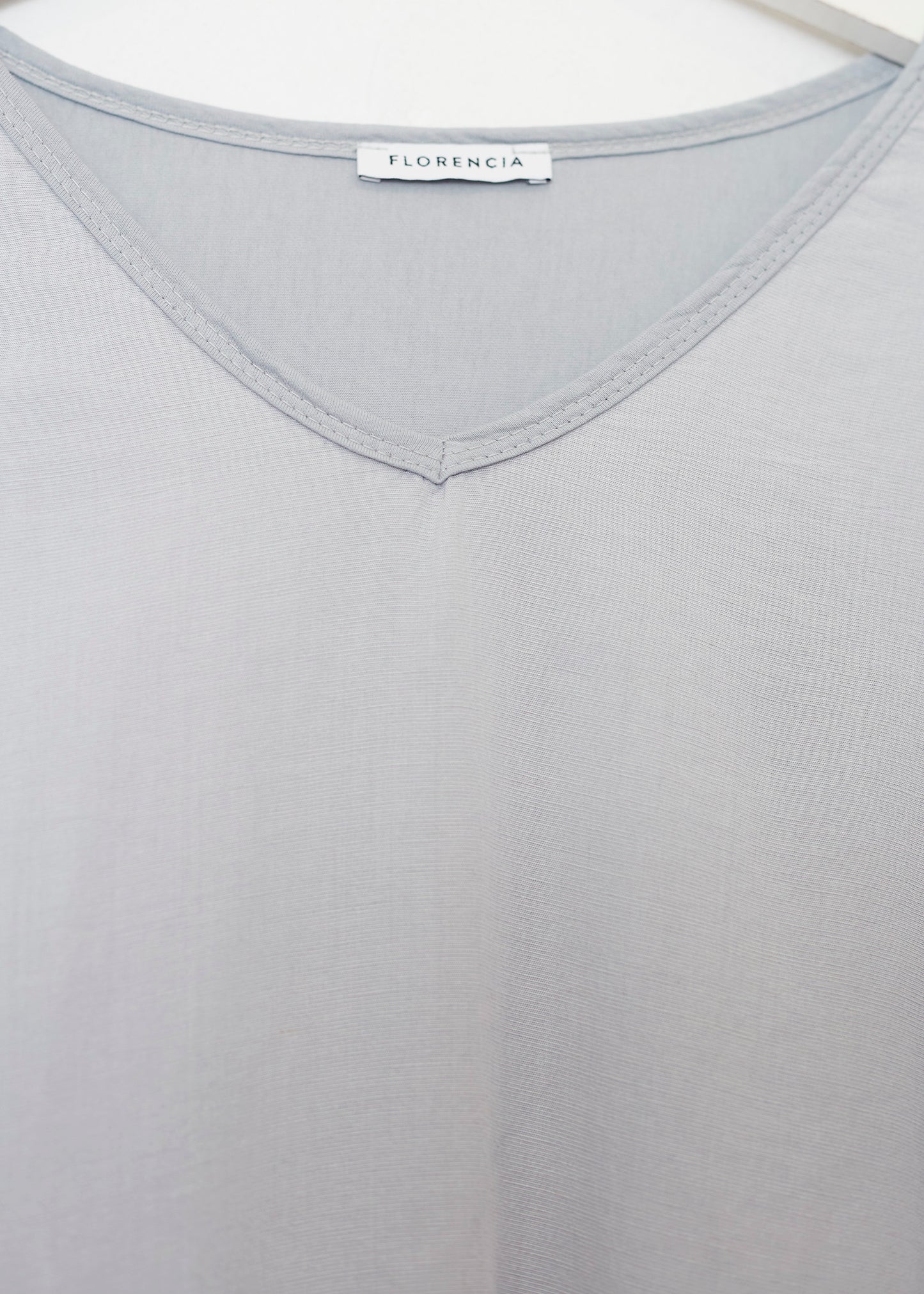 Camiseta bitextura lino cuello punta