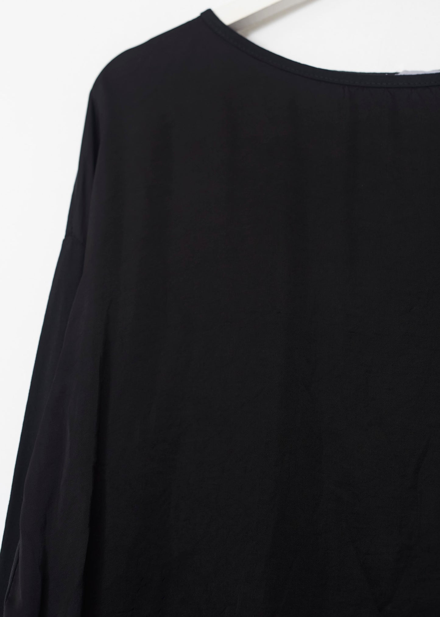 Camiseta bimateria raso cuello redondo