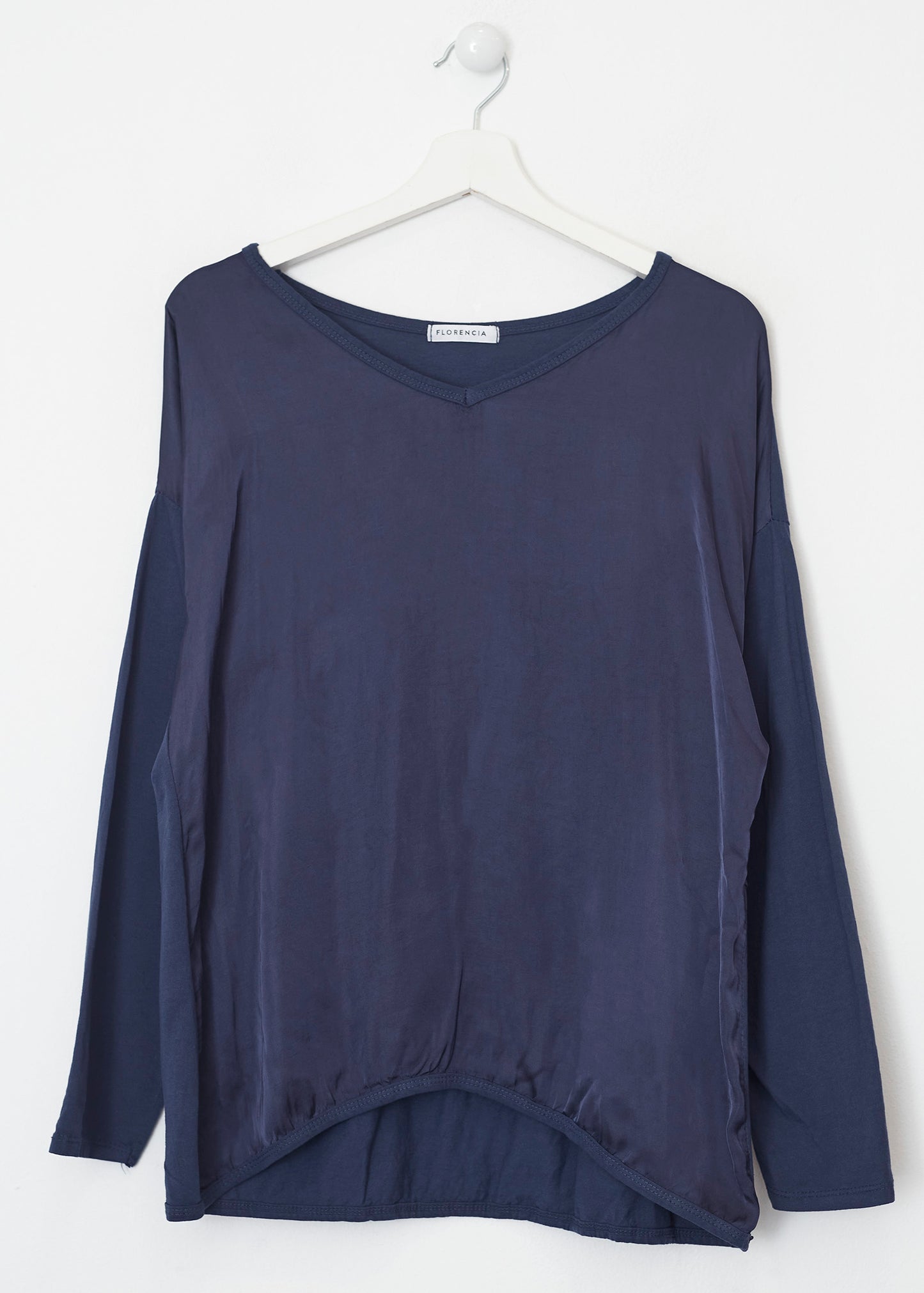 Camiseta bimateria raso cuello punta