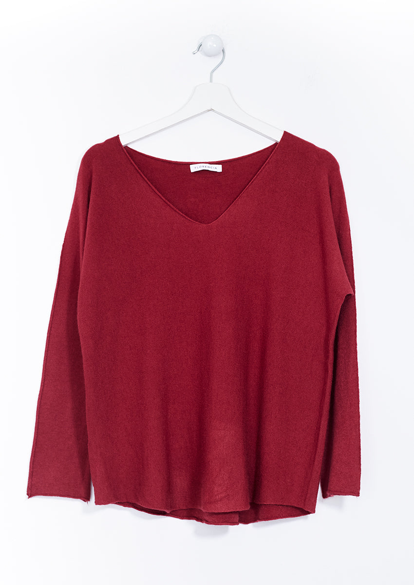 Pointed neck sweater