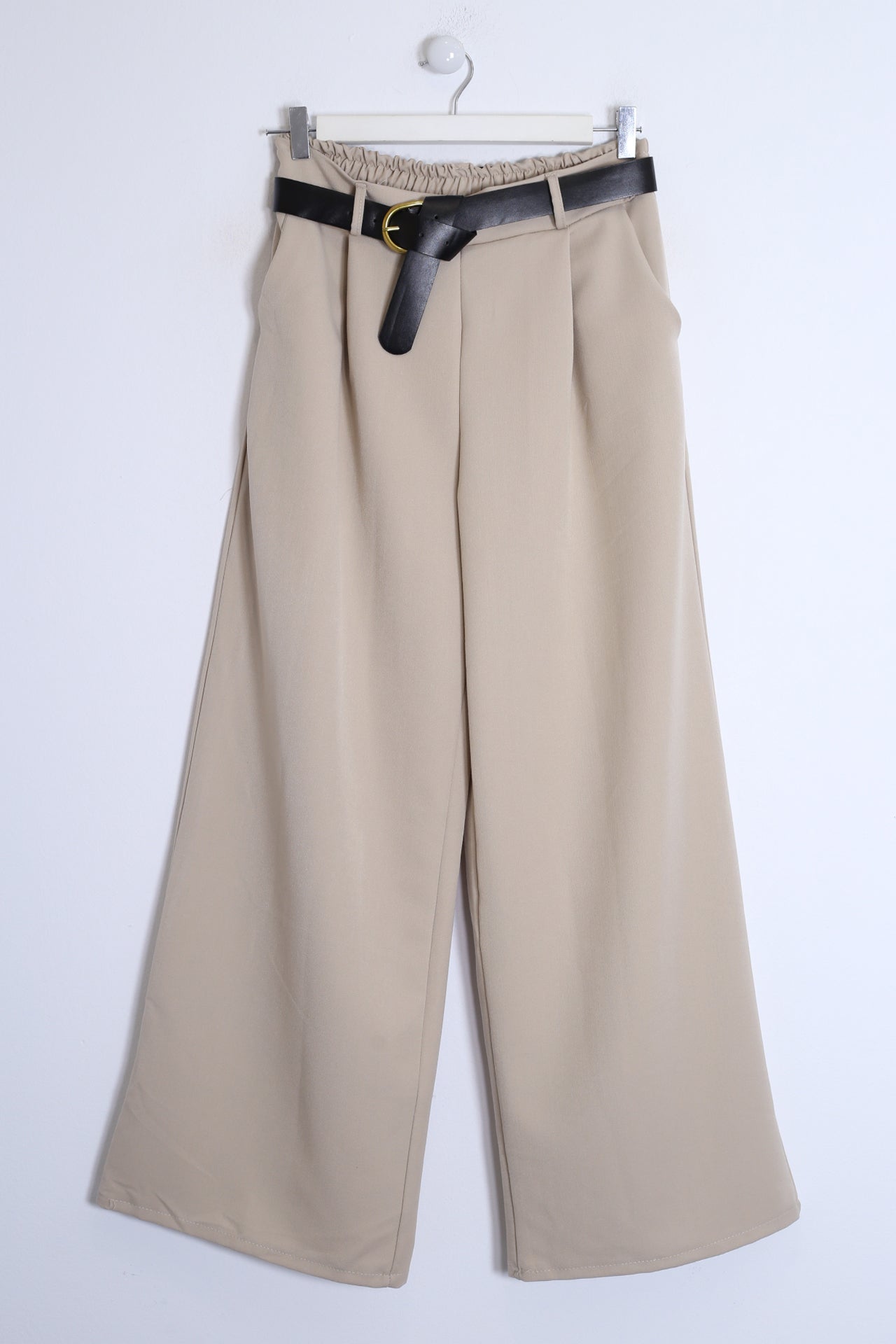 Pantalones sarga anchos