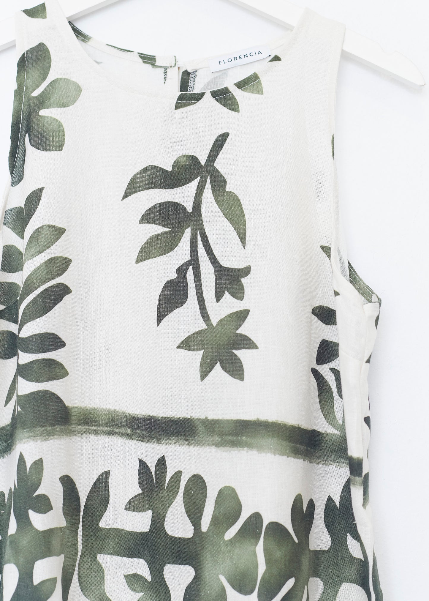 Top linen border