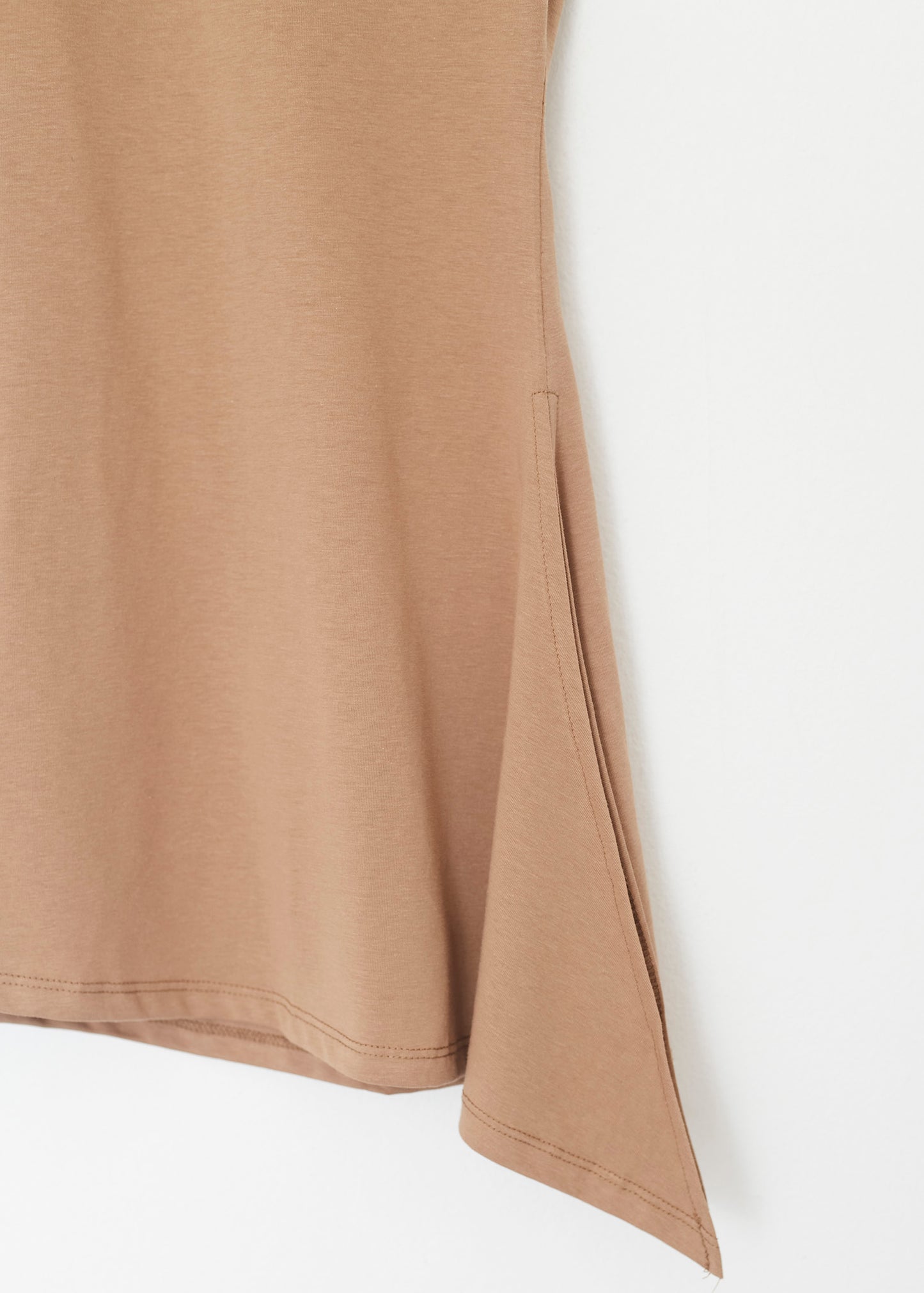Camiseta asimétrica