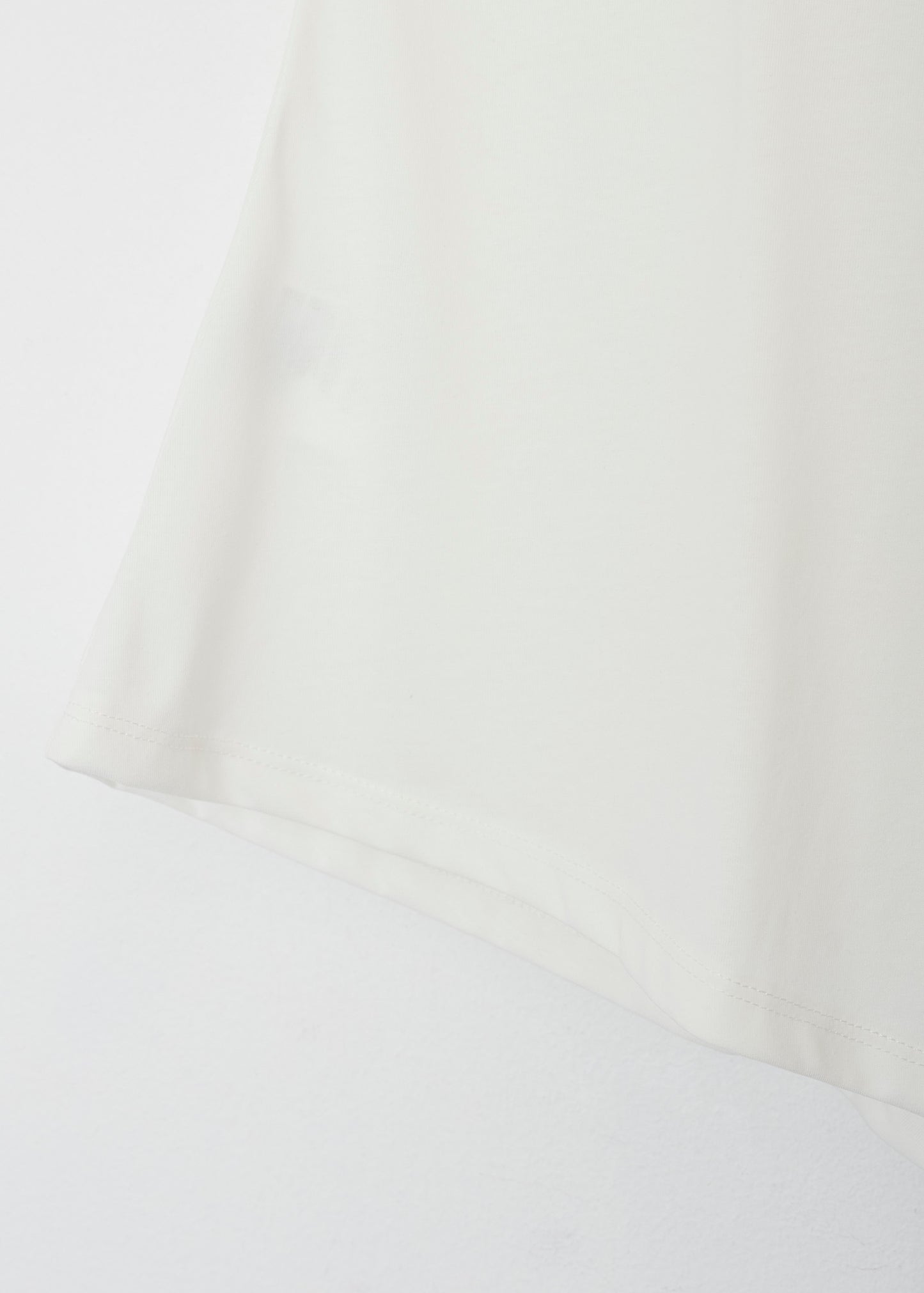 Camiseta asimétrica