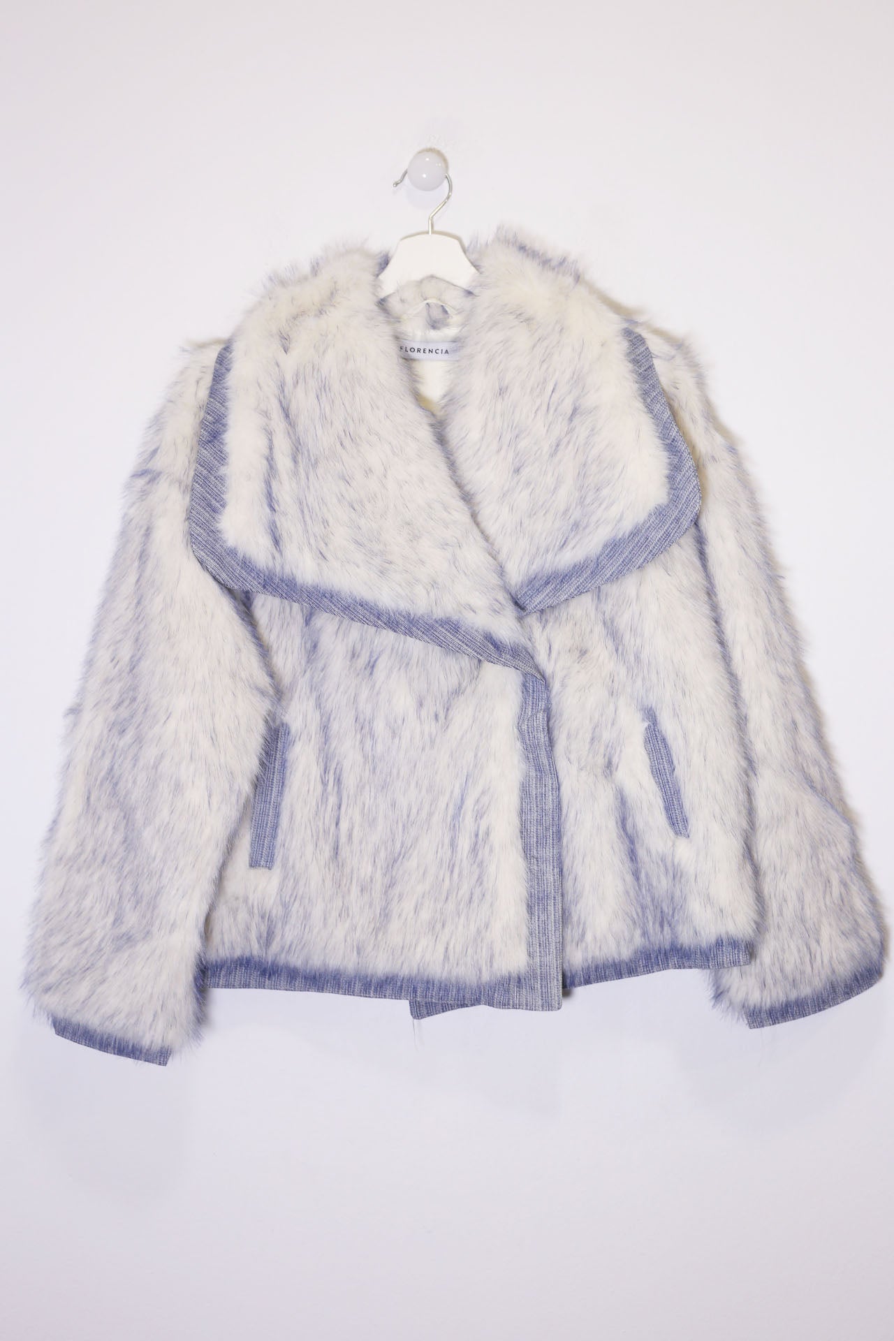 Chaqueta efecto pelo
