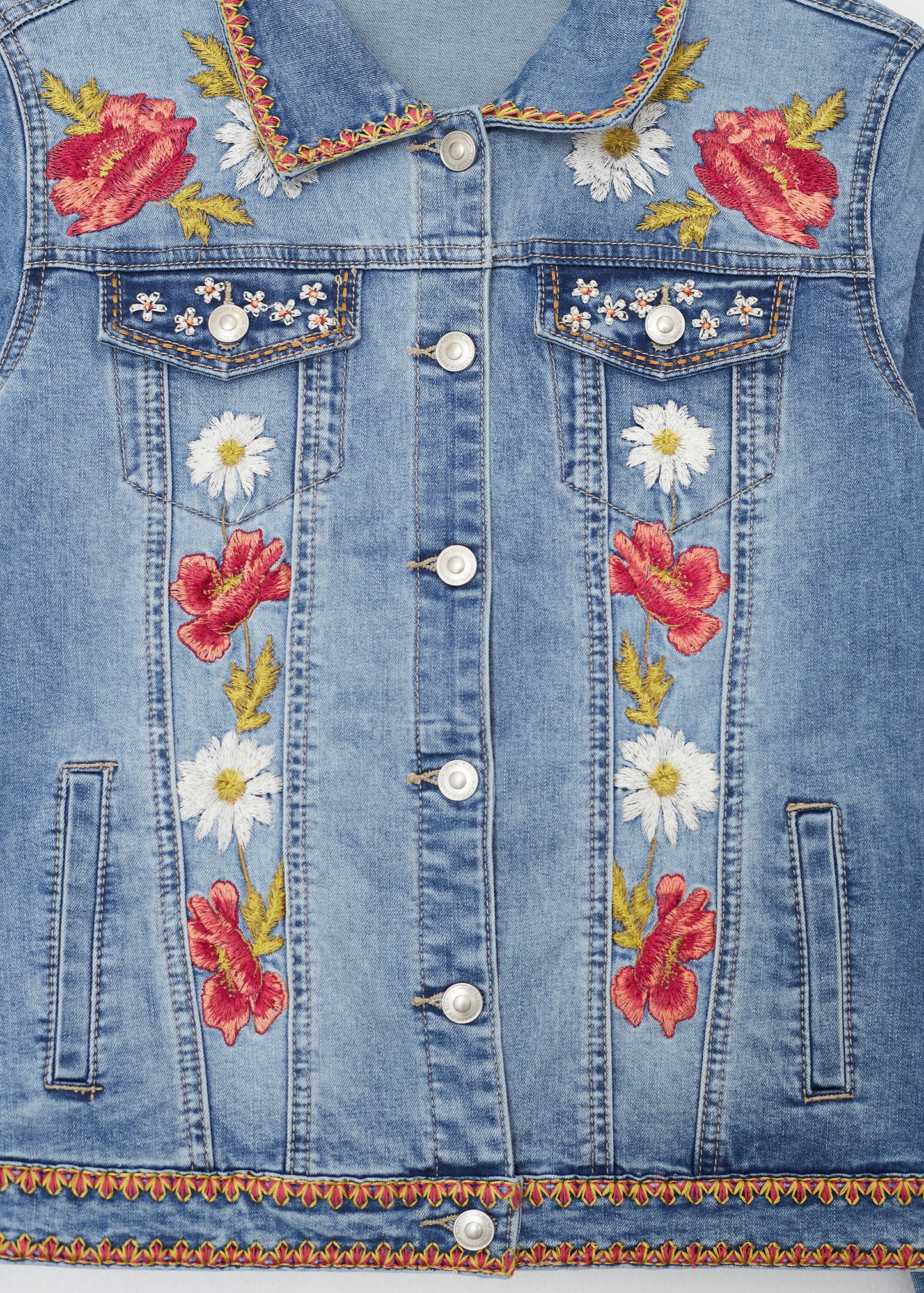 Cazadora denim bordados