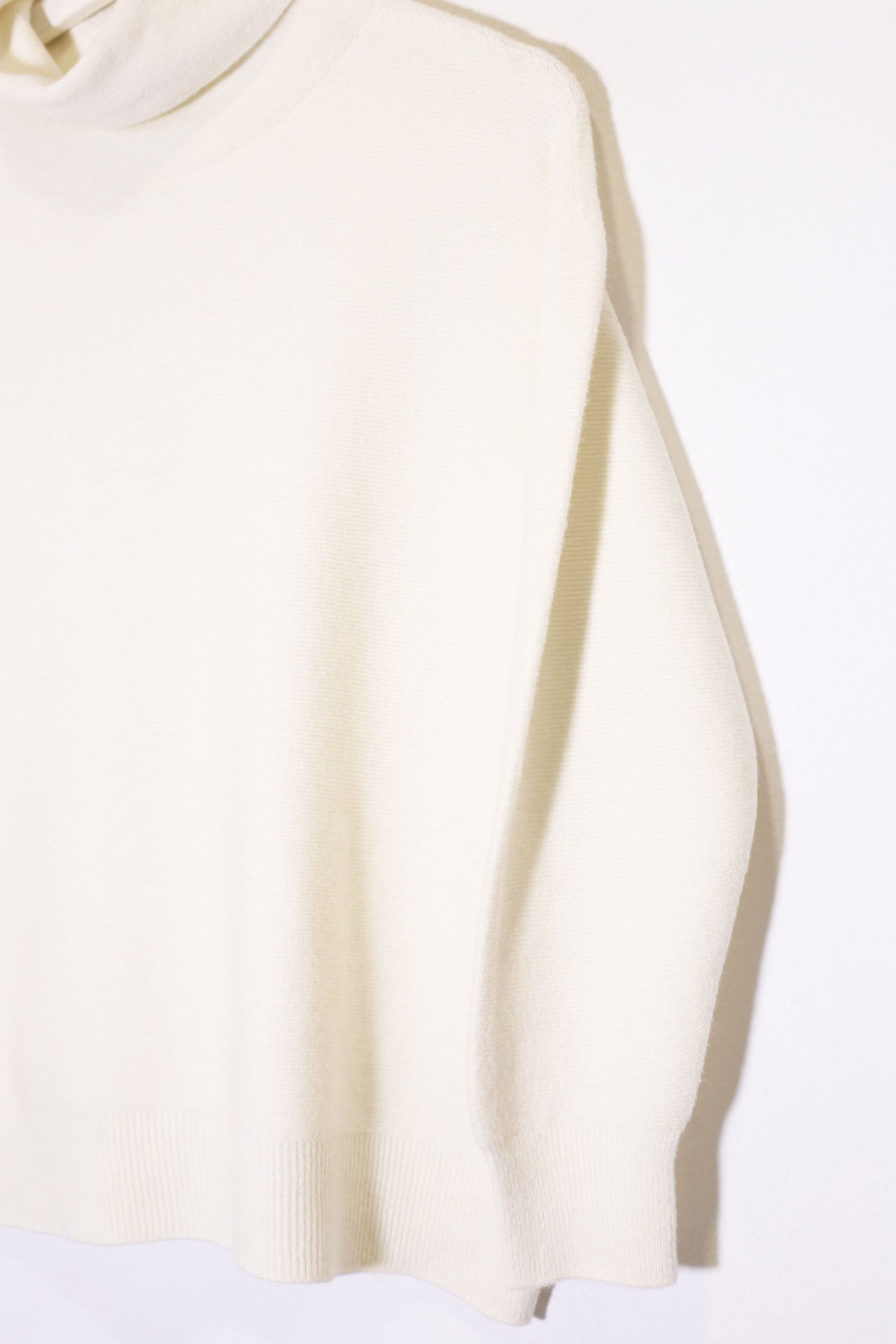 Jersey sin costuras cuello alto