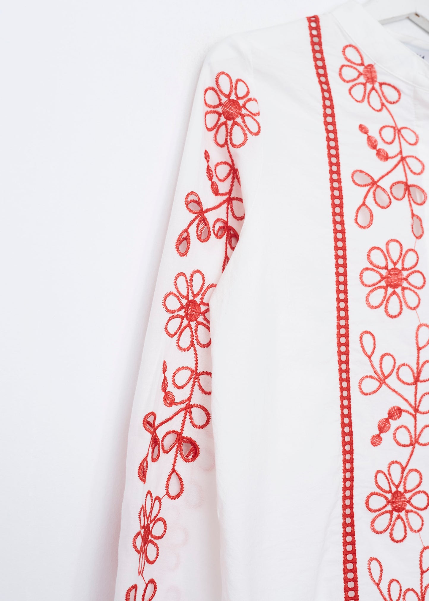Camisa bordados