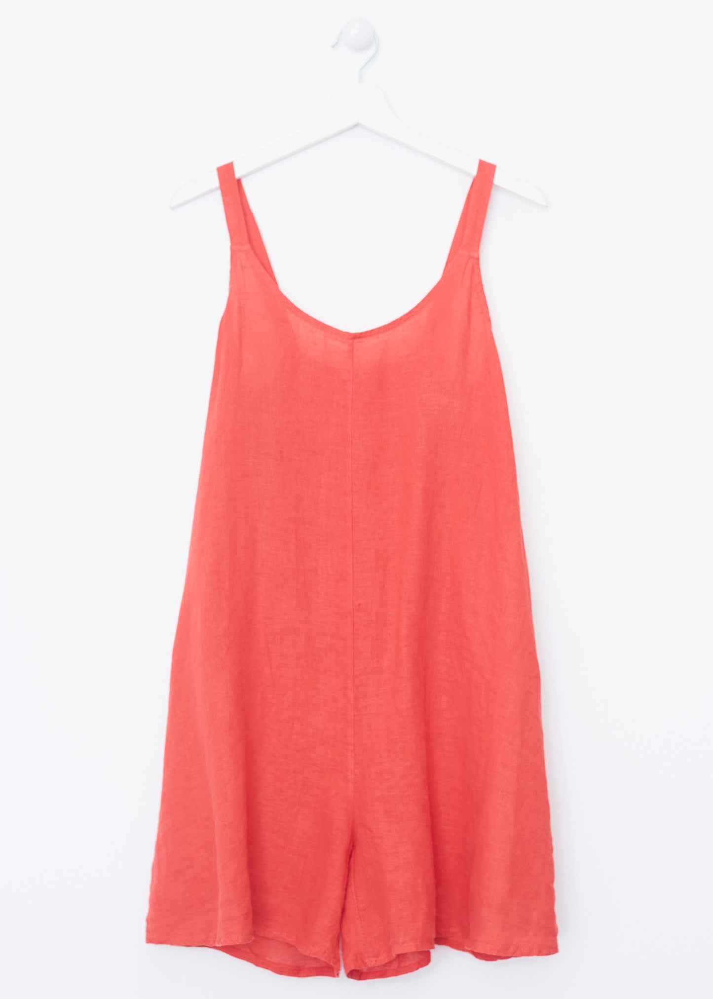 Short linen jumpsuit