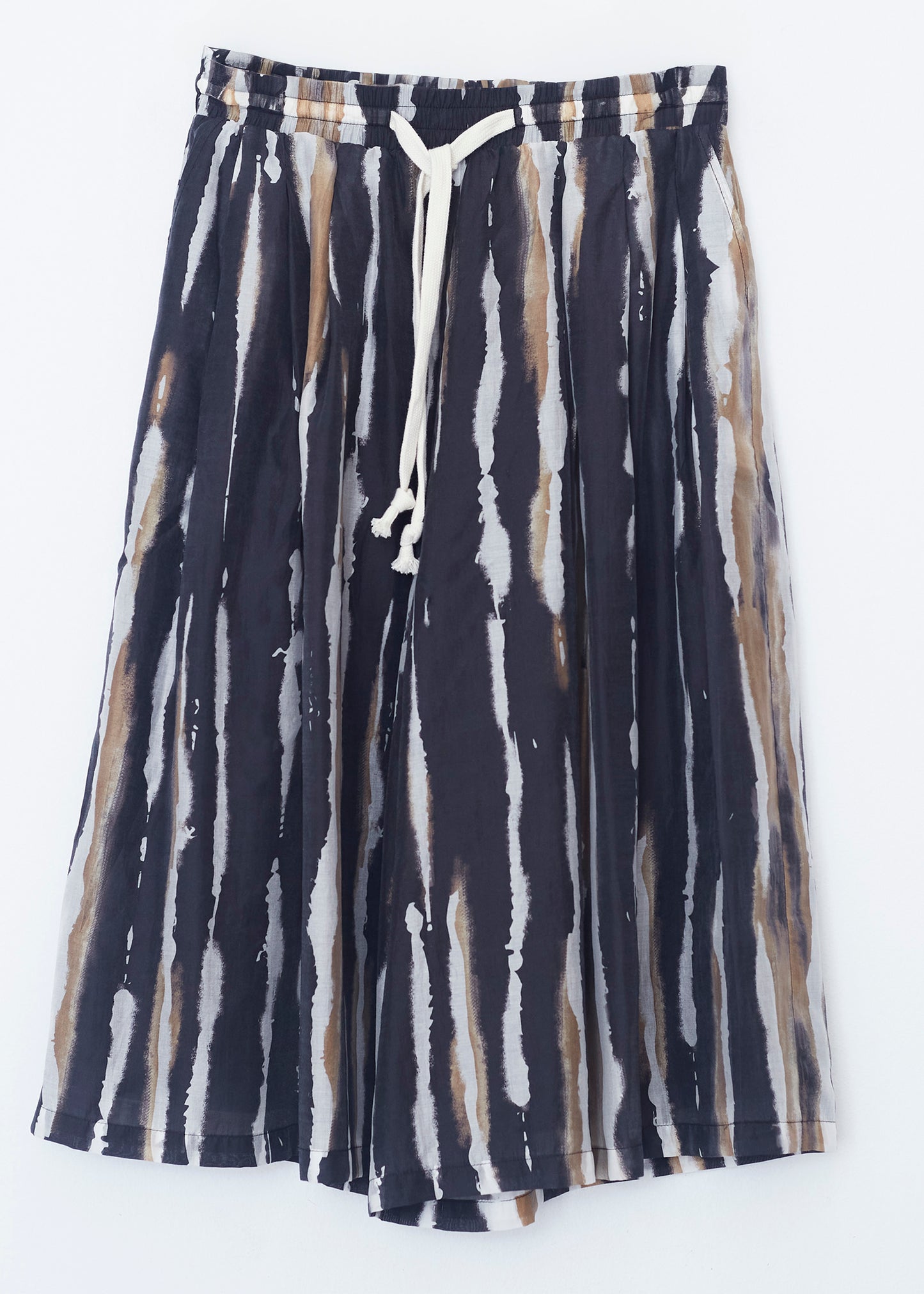 Long printed organza Bermuda shorts