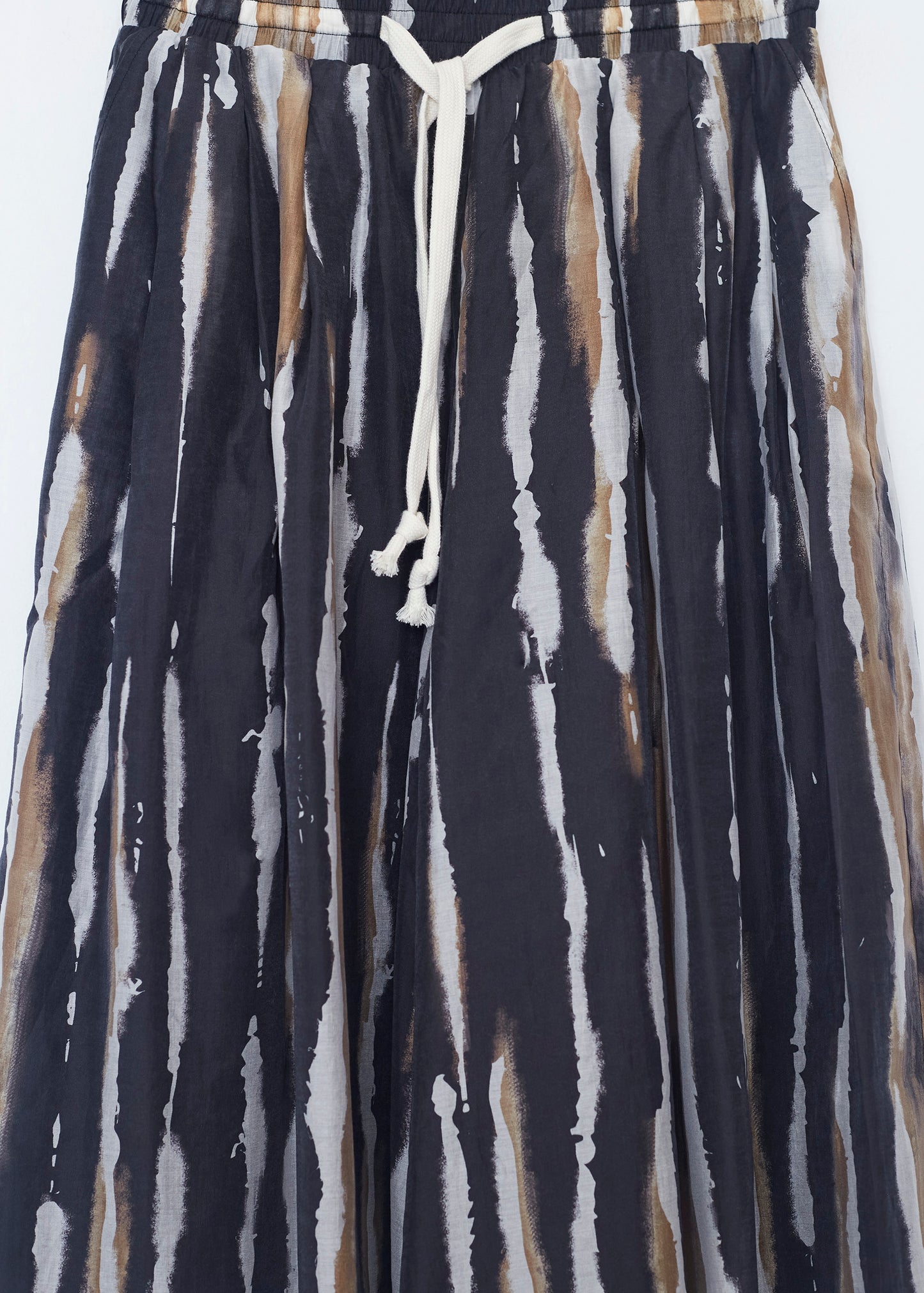 Long printed organza Bermuda shorts