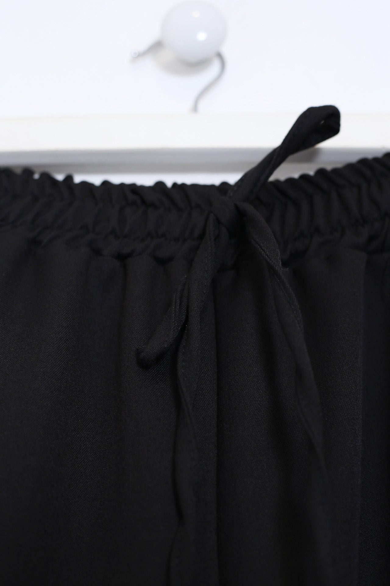 Pantalones sarga palazzo