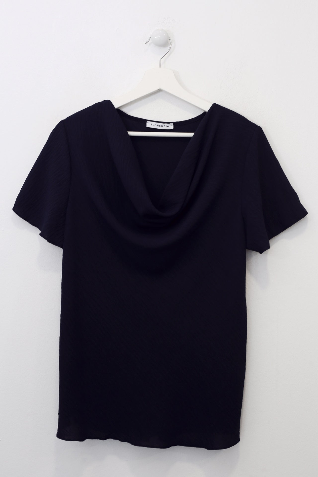 Blusa desbocada fluida