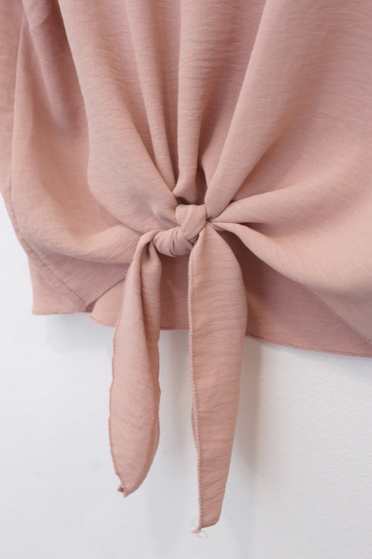 Blusa fluida nudo