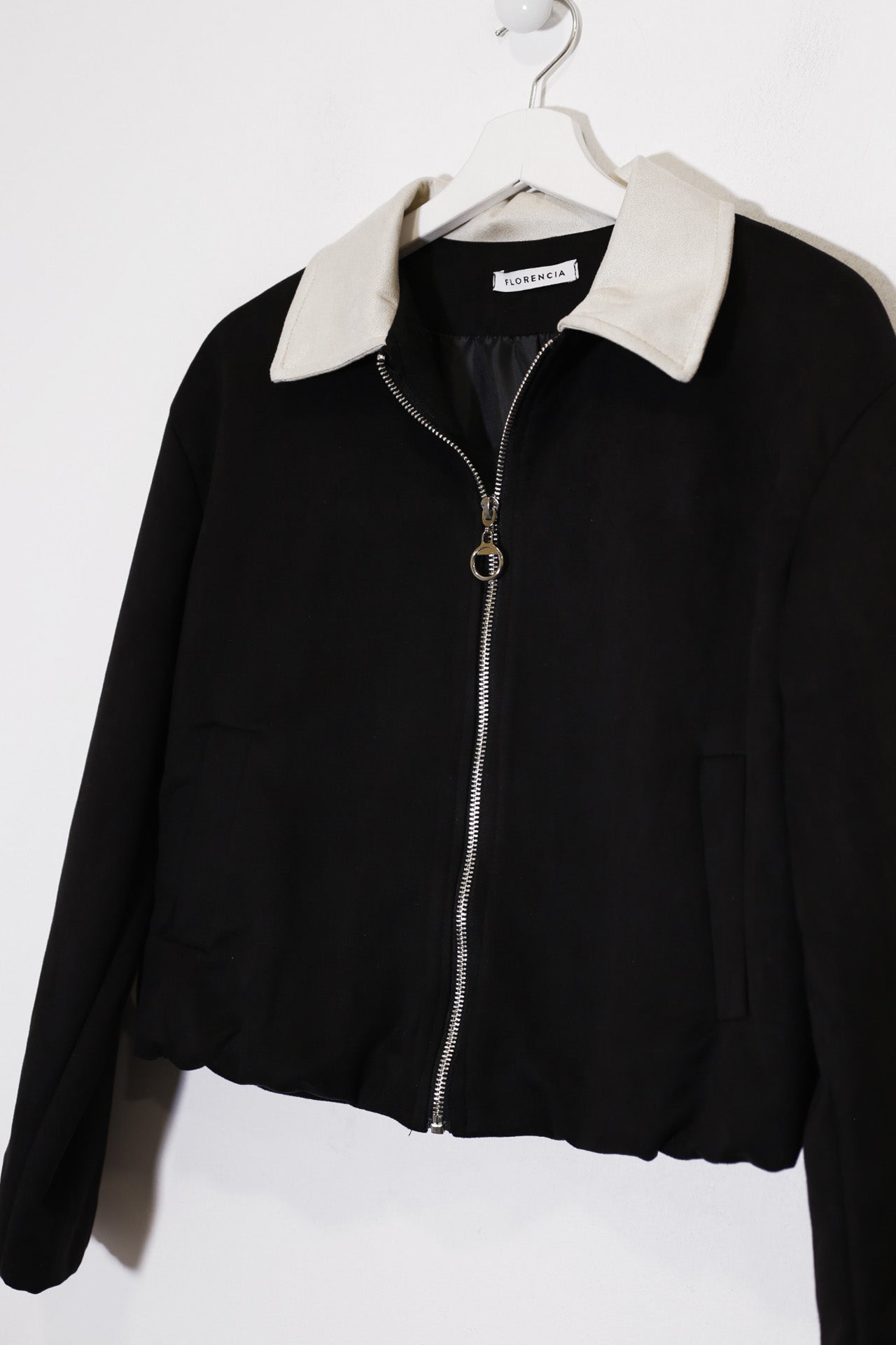 Cazadora contraste antelina