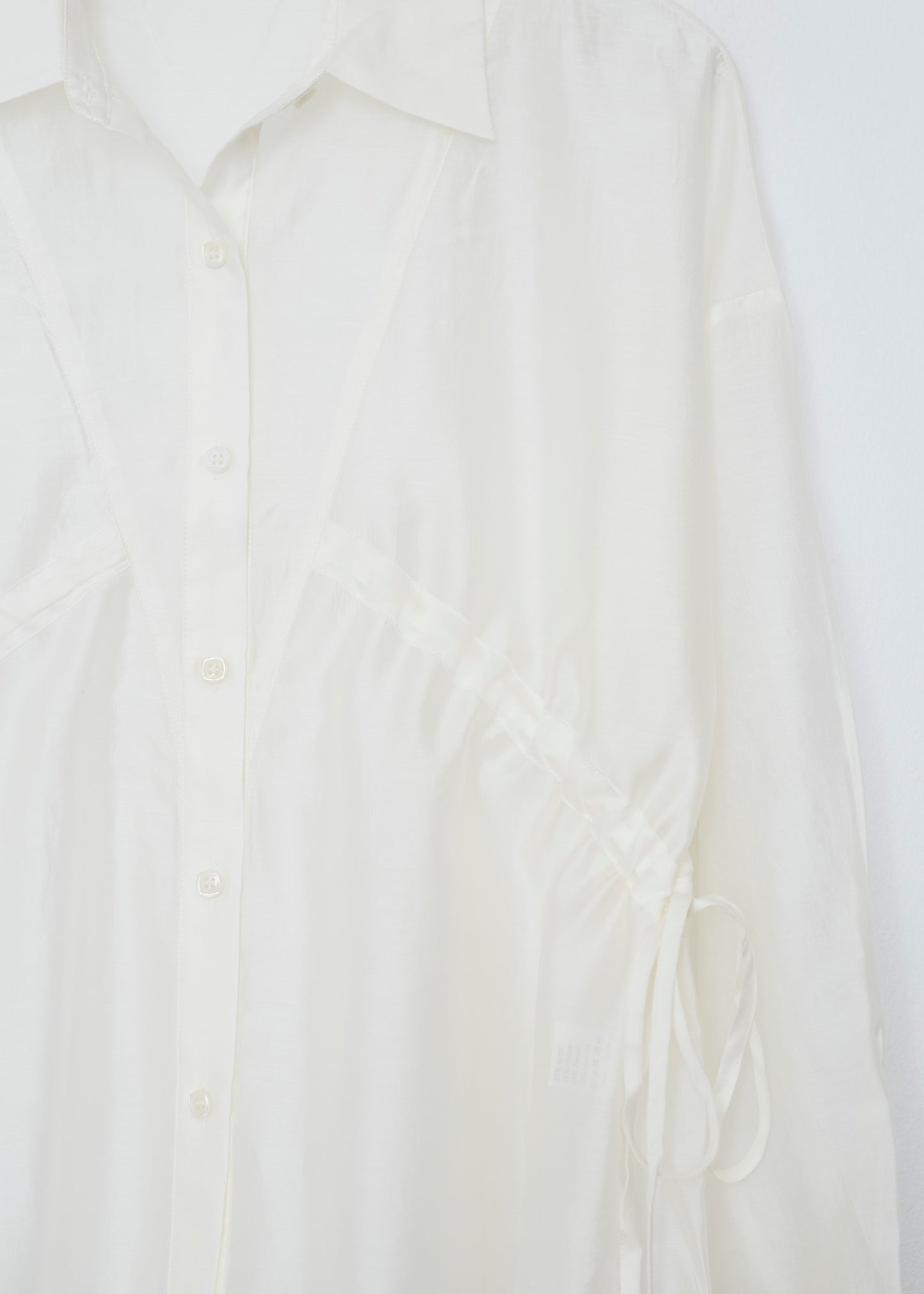 Camisa organza tiras