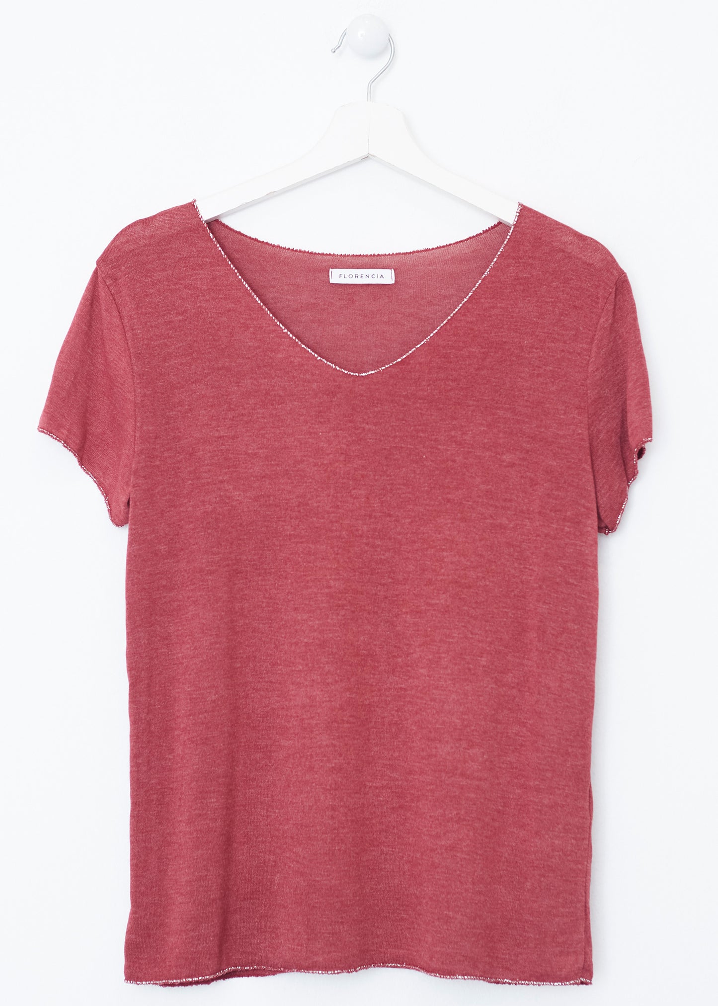 Camiseta cuello pico brillo