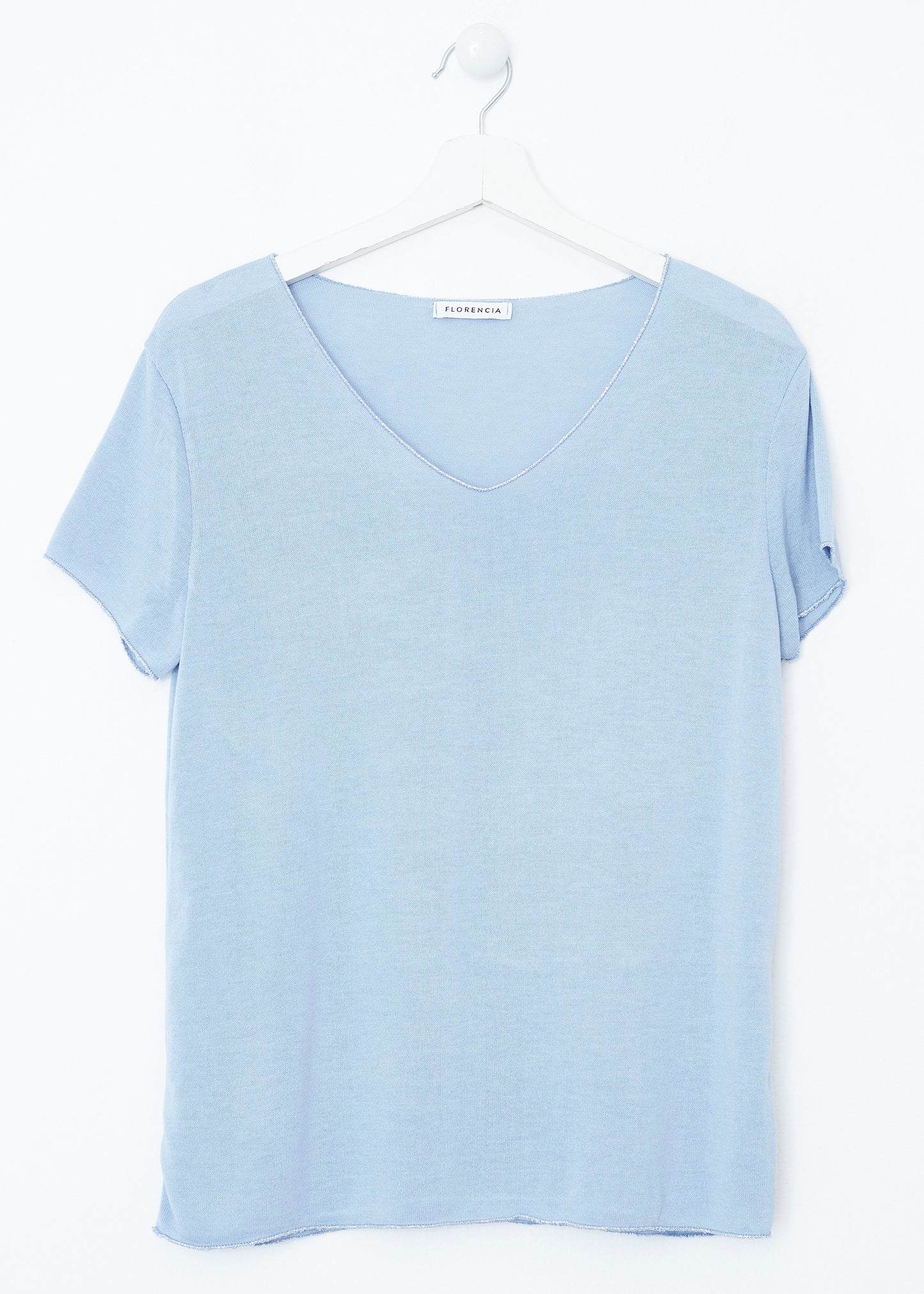 Camiseta cuello pico brillo