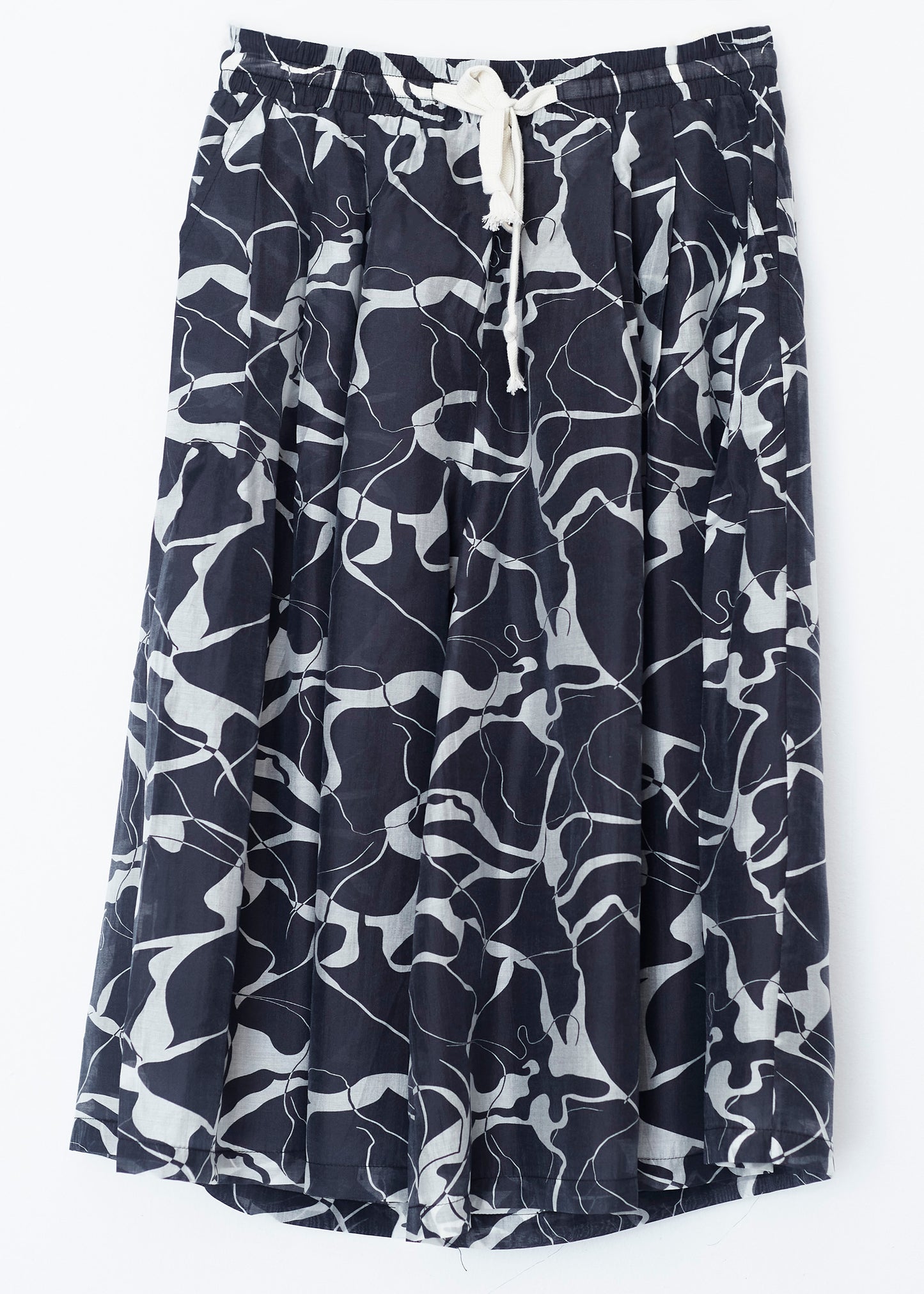Long printed organza Bermuda shorts