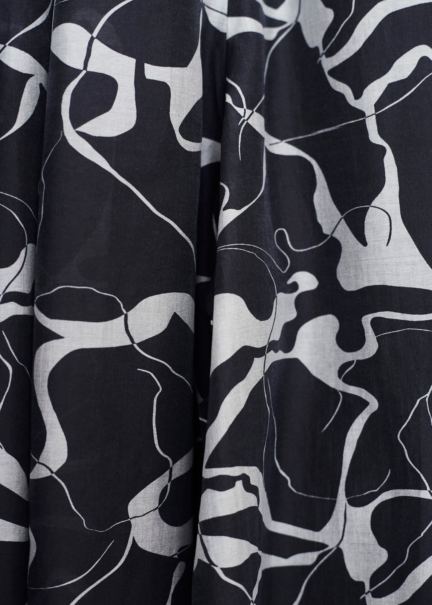 Long printed organza Bermuda shorts