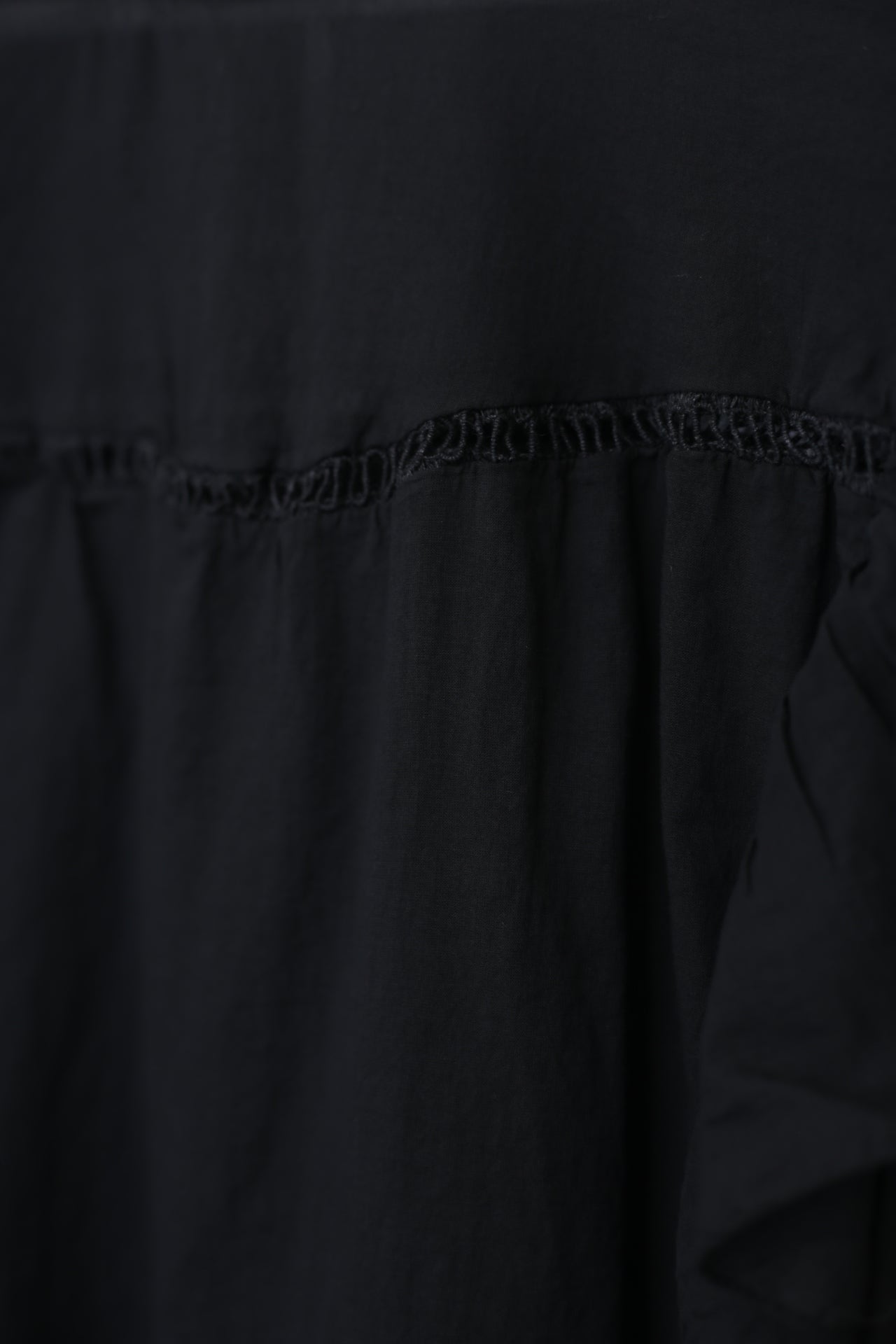 Blusa voile pasamanería