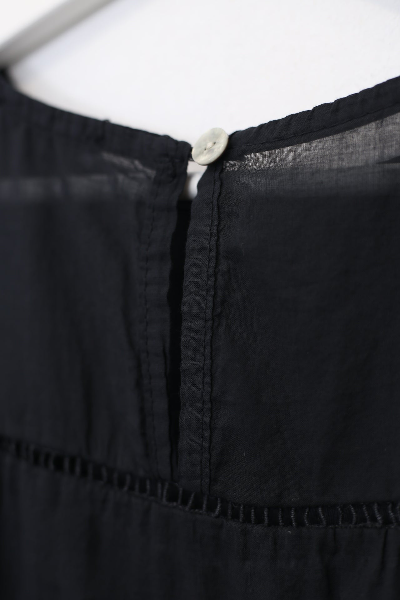 Blusa voile pasamanería