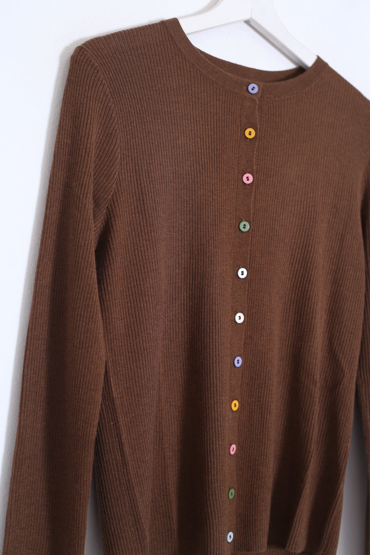 Cárdigan lana botones