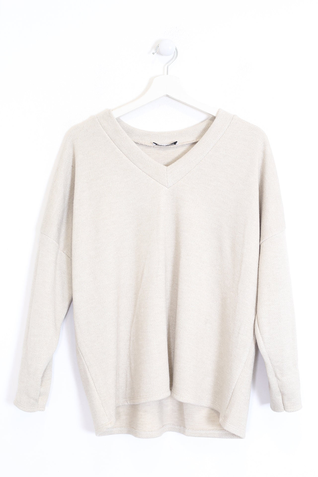 Camiseta Lisboa cuello punta