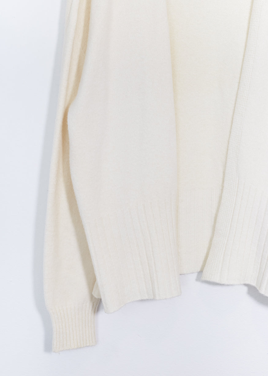 Seamless cardigan