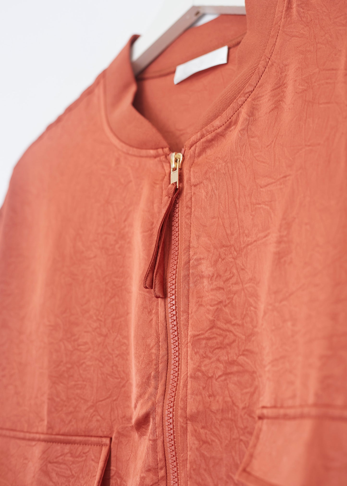 Plain bomber