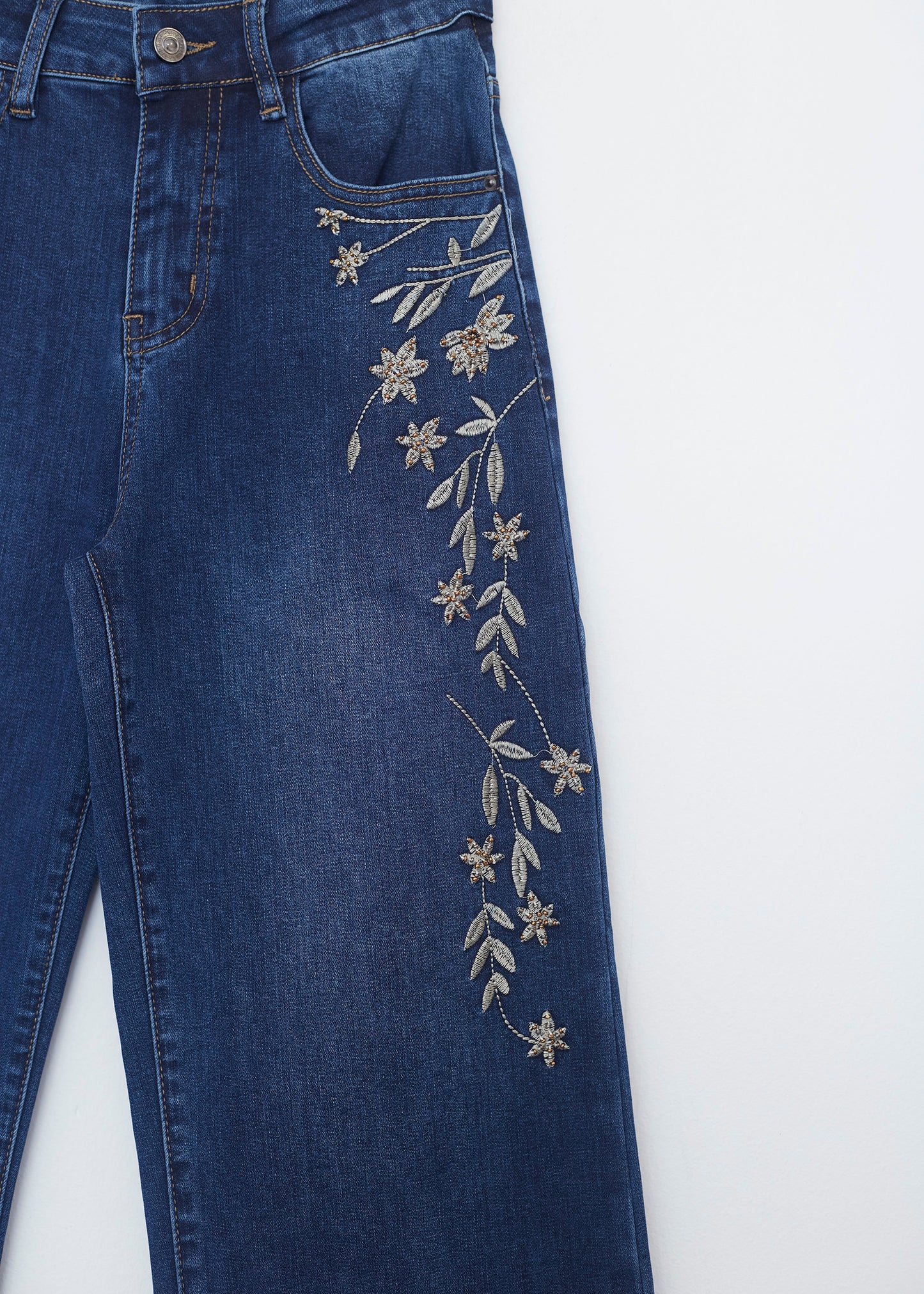 Embroidered wide leg jeans