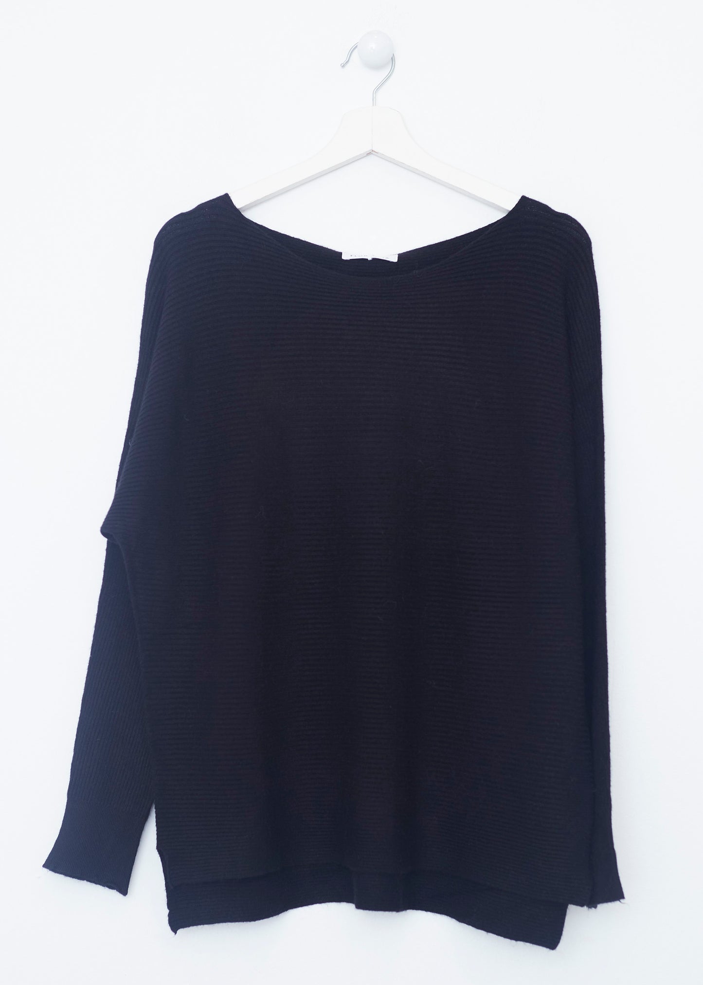 Loose fit seamless jersey