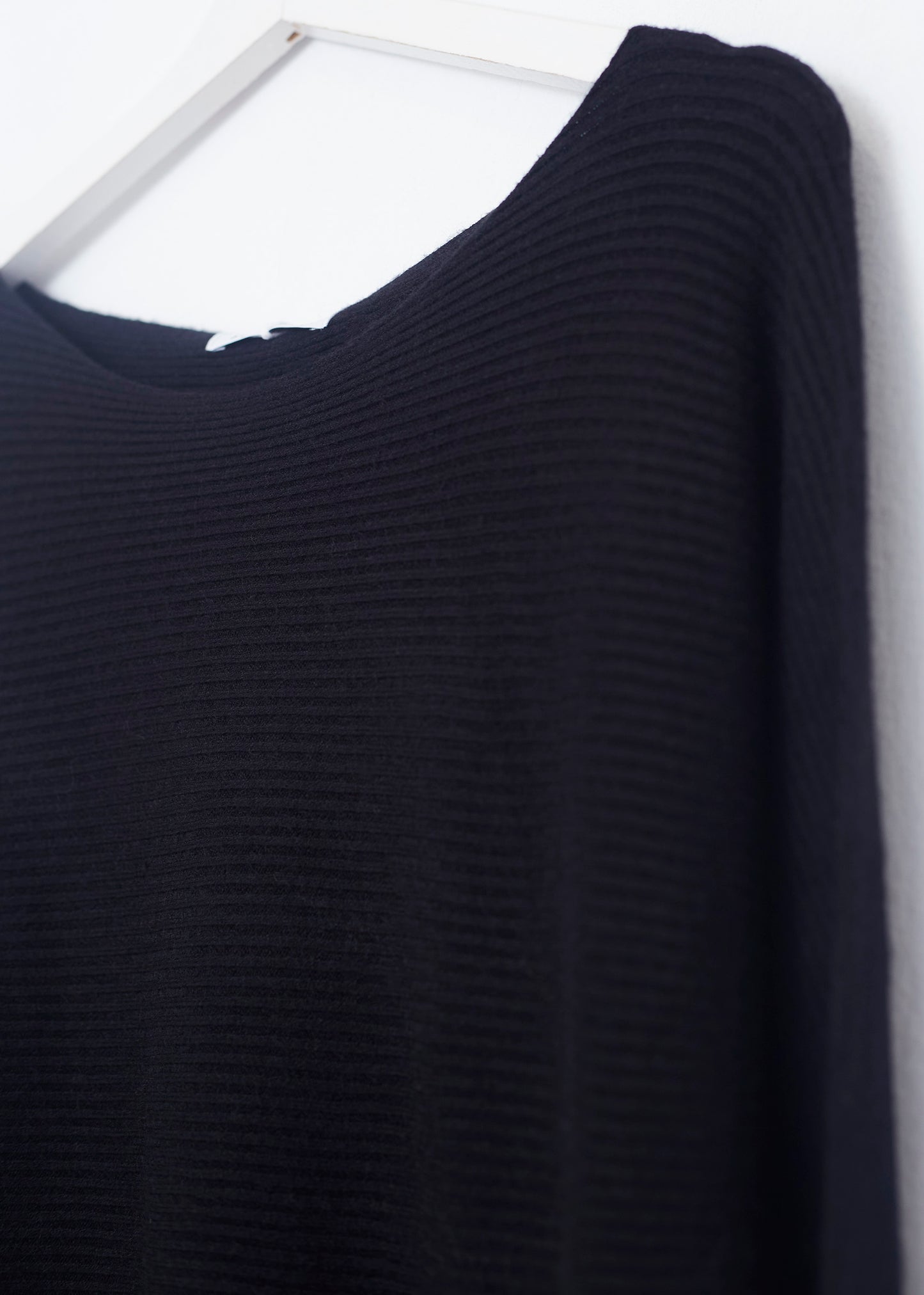 Loose fit seamless jersey