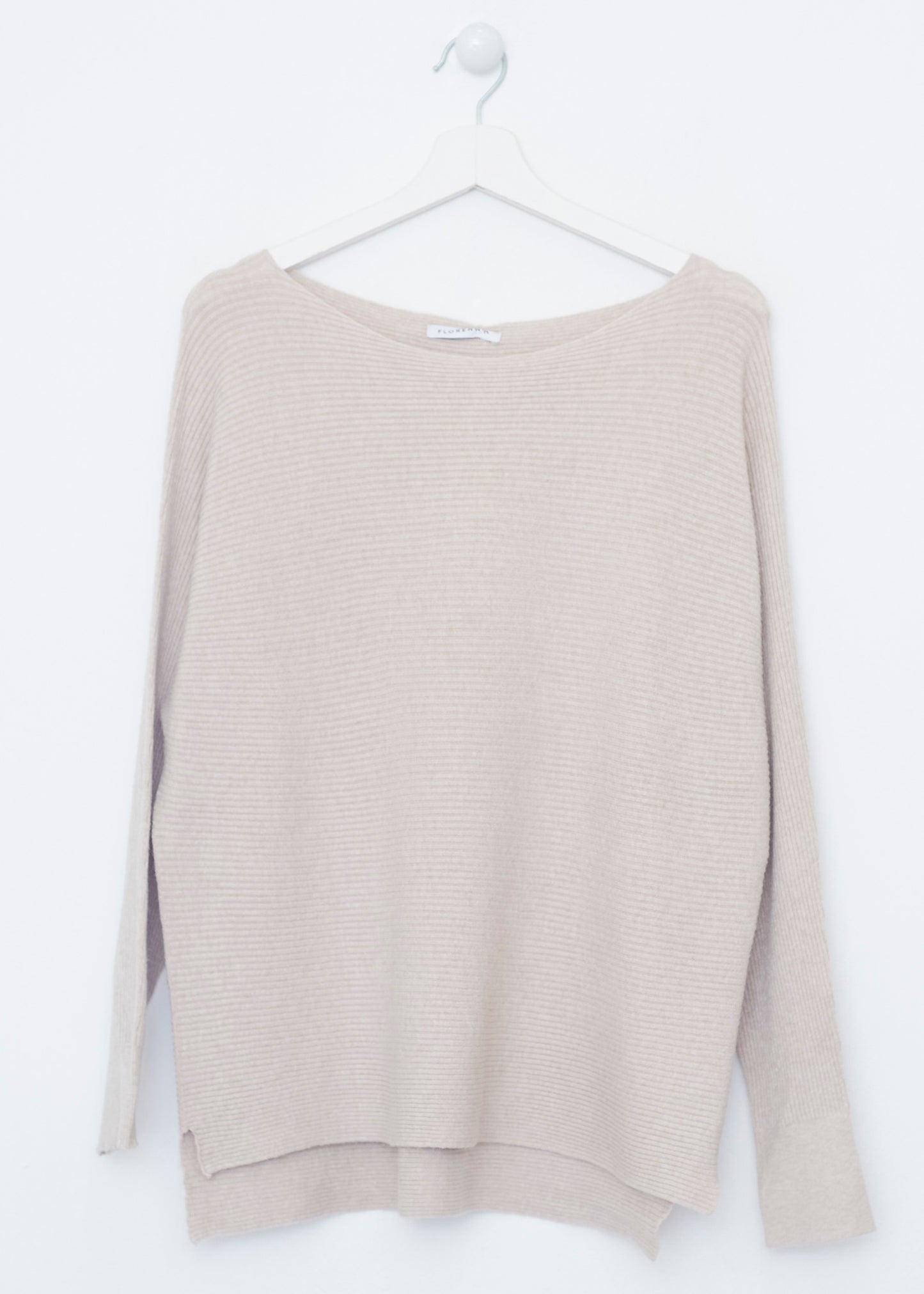 Loose fit seamless jersey
